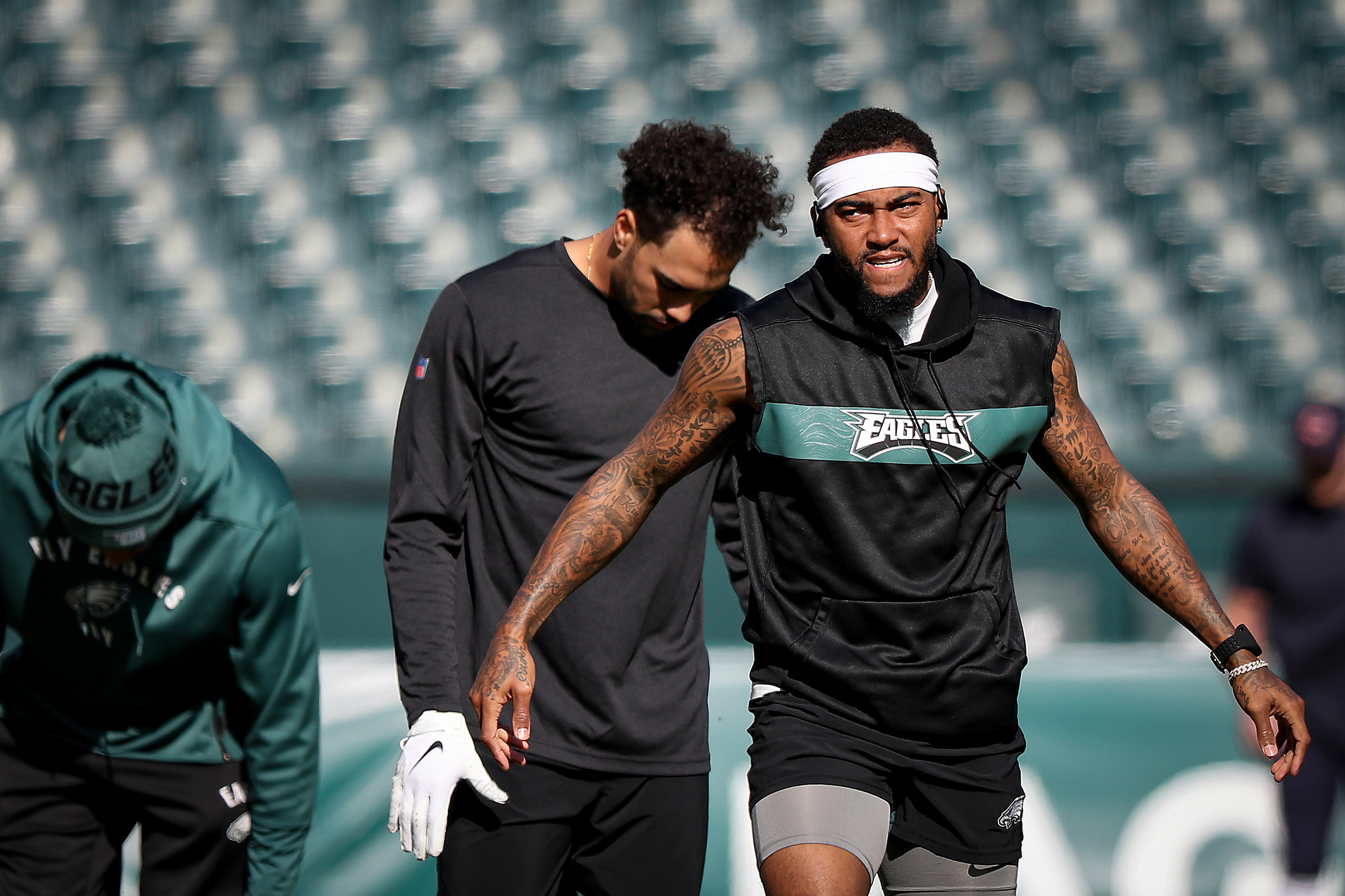 Philadelphia Eagles continue demonstrations against racial injustice,  DeSean Jackson honors Breonna Taylor 