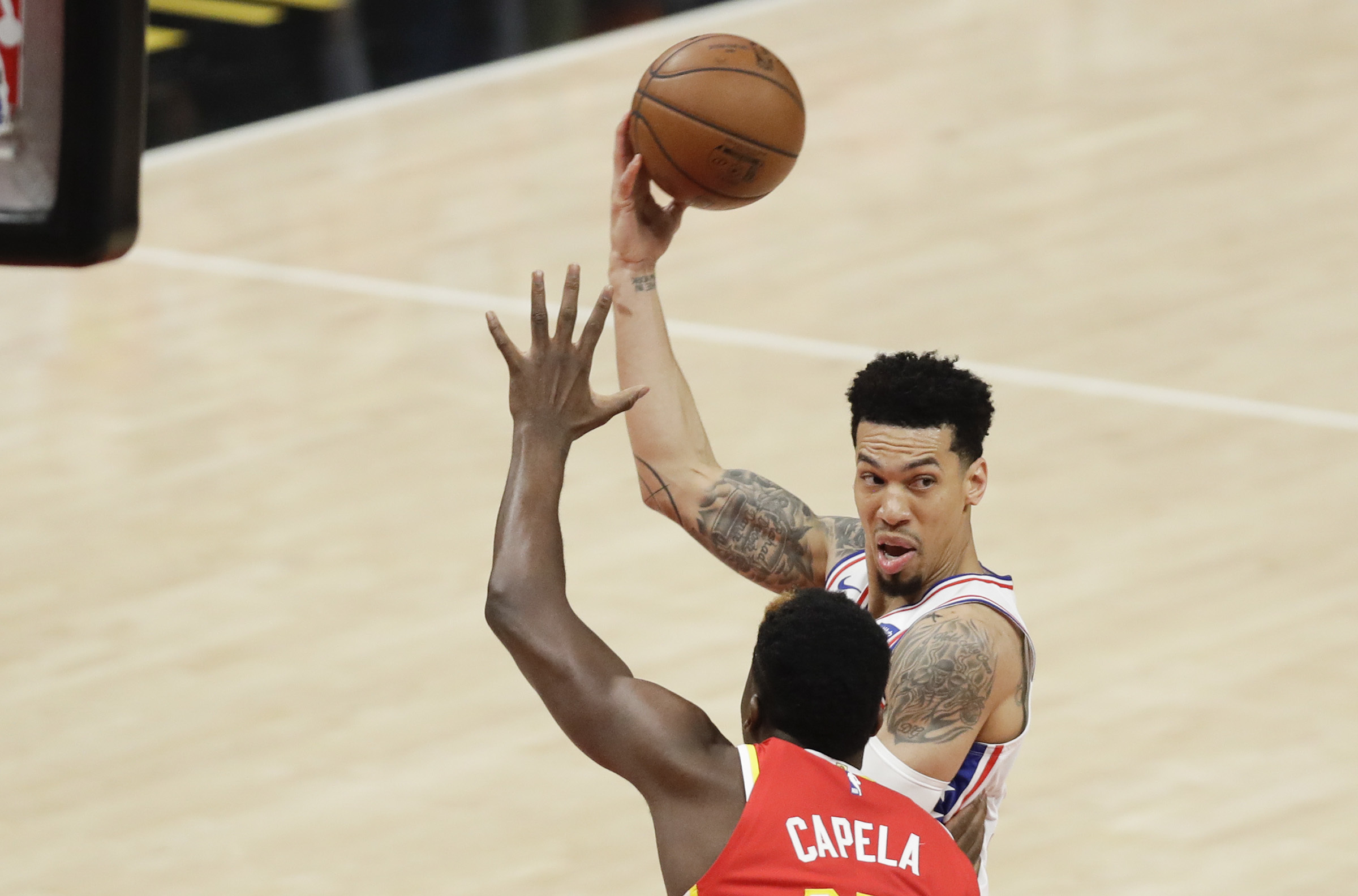 Cleveland Cavaliers down Bulls as the team signs Danny Green