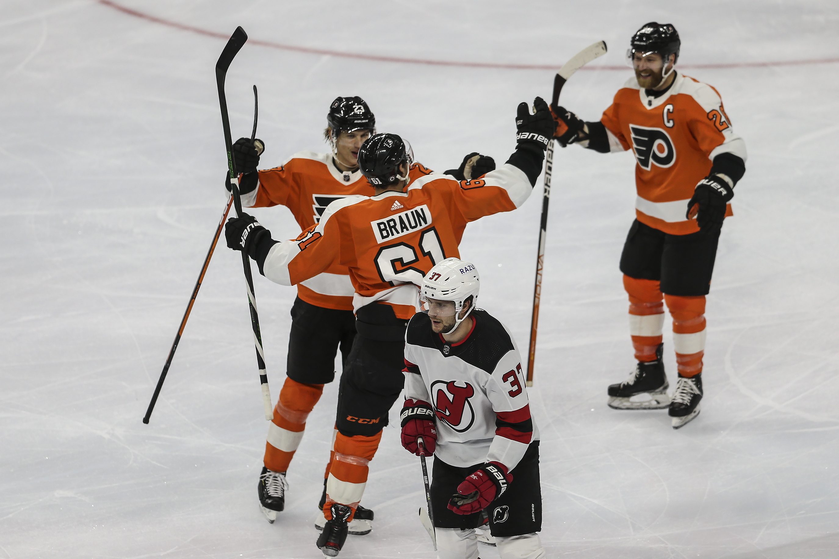 Mercer extends goal streak to 6 games, Devils roll Flyers - Guelph
