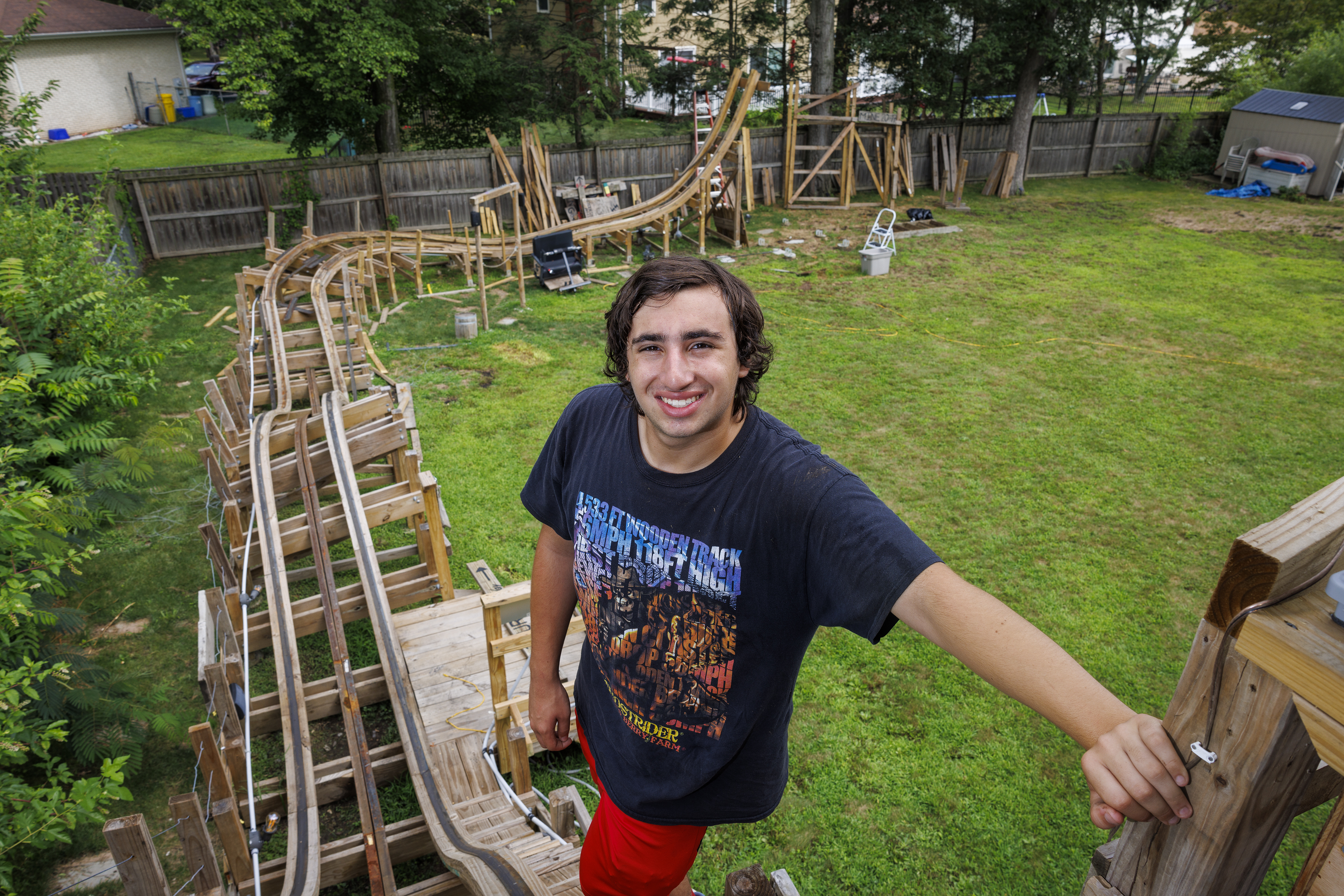 Backyard roller coaster in New Jersey was fun while it lasted photo