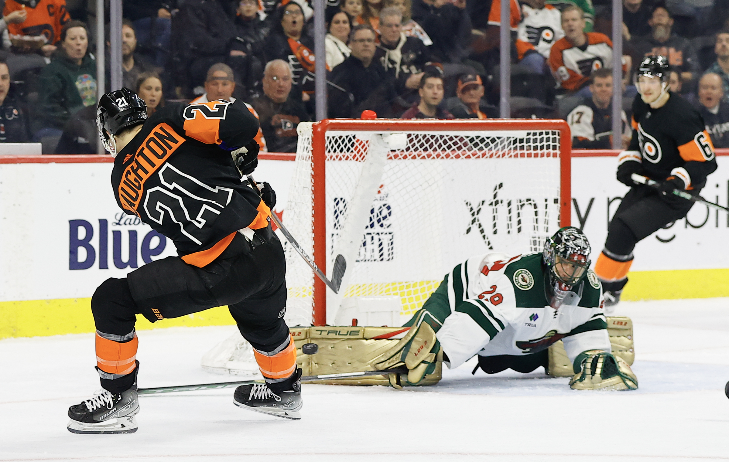 James van Riemsdyk nearing return, Flyers hope he can help their 'run  production' – NBC Sports Philadelphia
