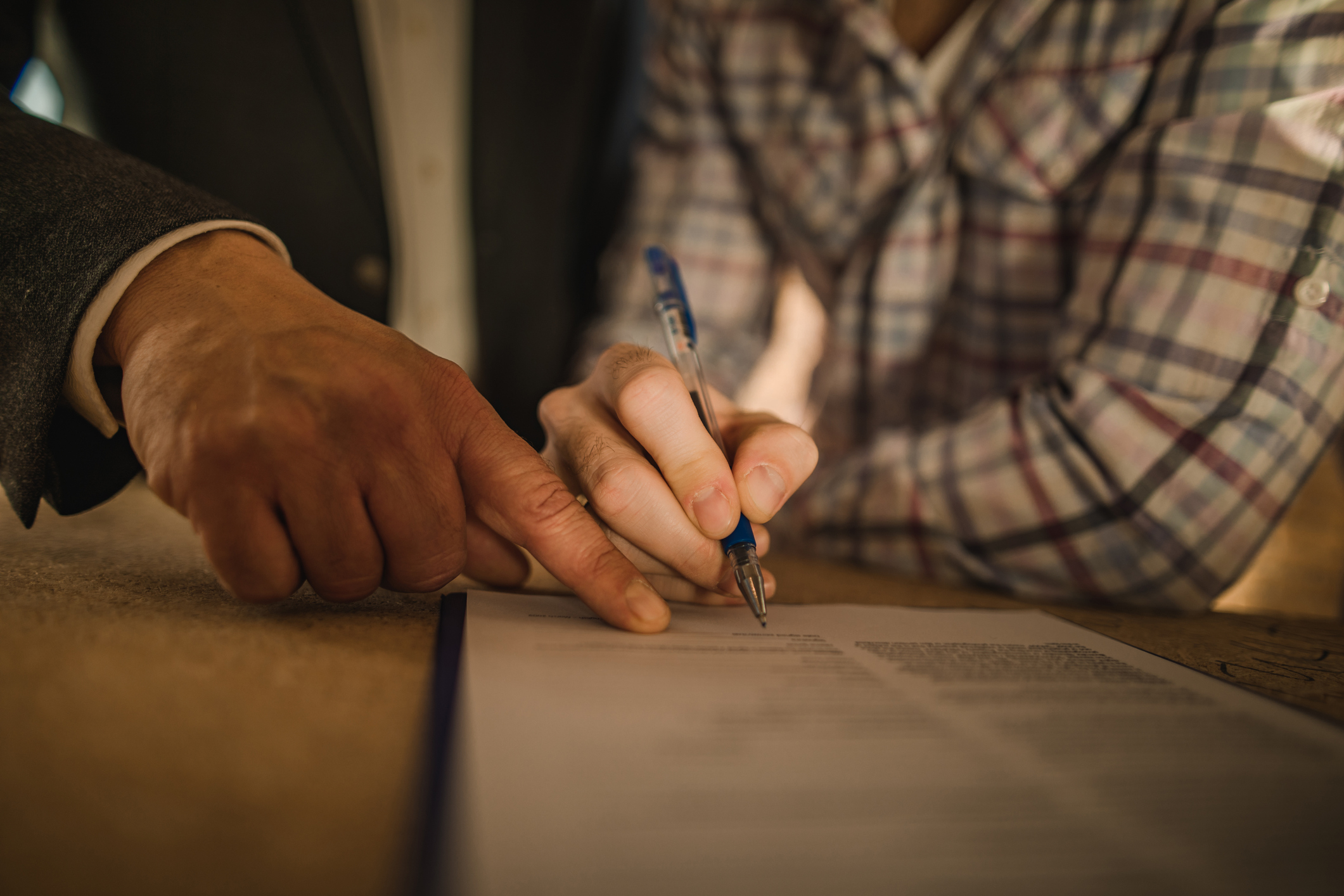 What to look for before you sign a lease in Pennsylvania