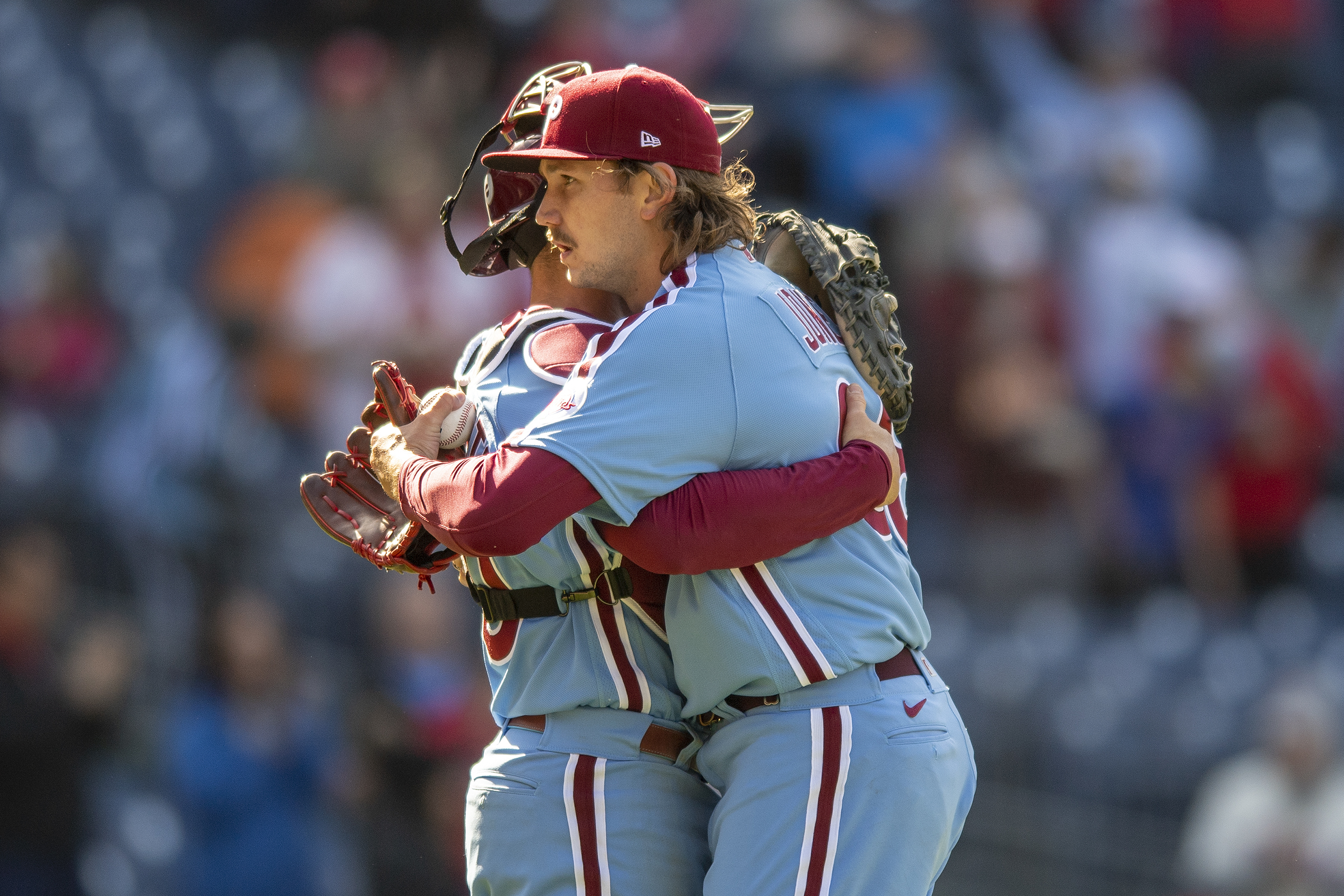 Zack Wheeler dominates Rockies as Phillies sweep