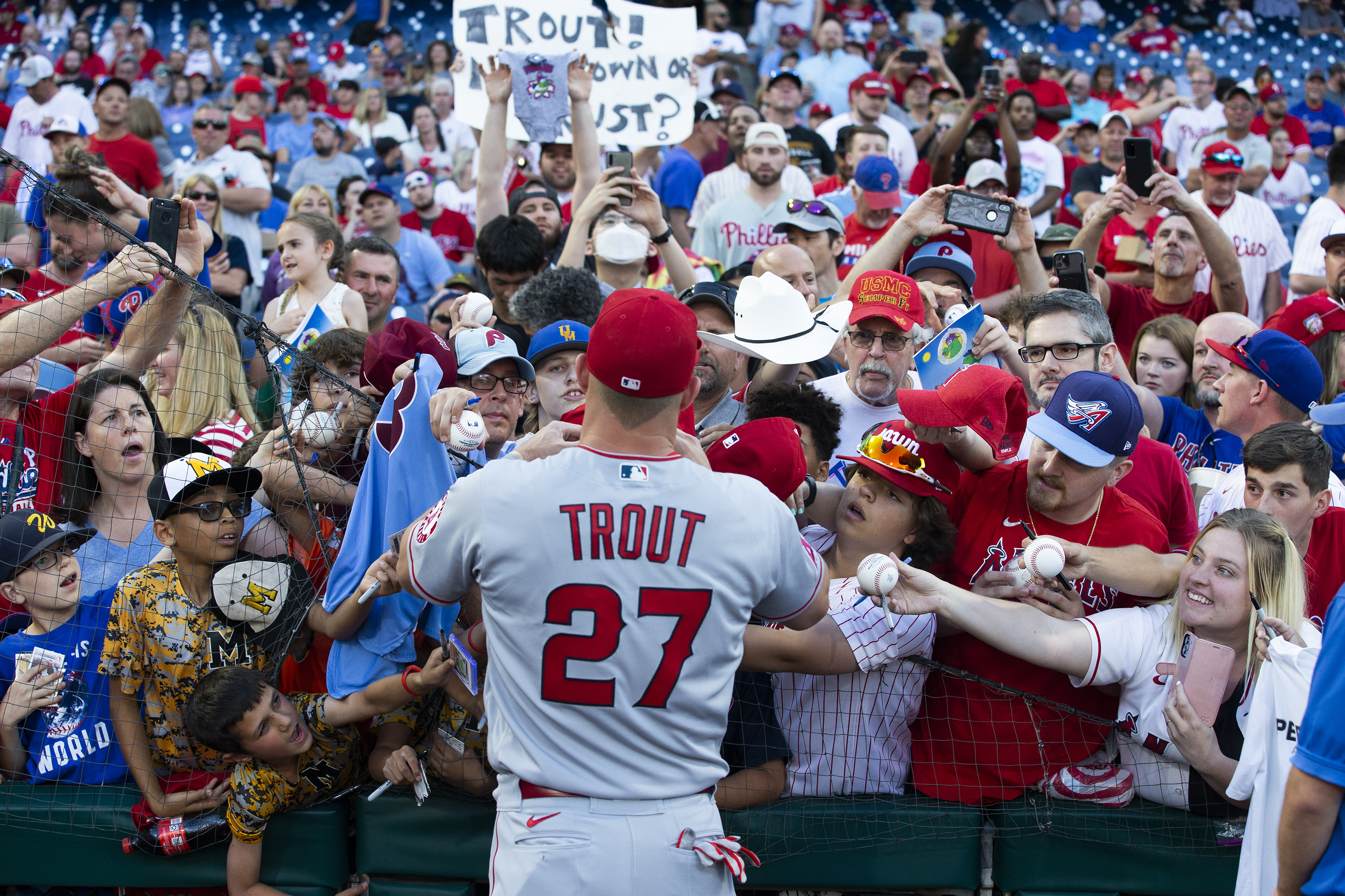 Phillies' J.T. Realmuto Ejected for Basically No Reason in Spring Training  Game – NBC Los Angeles