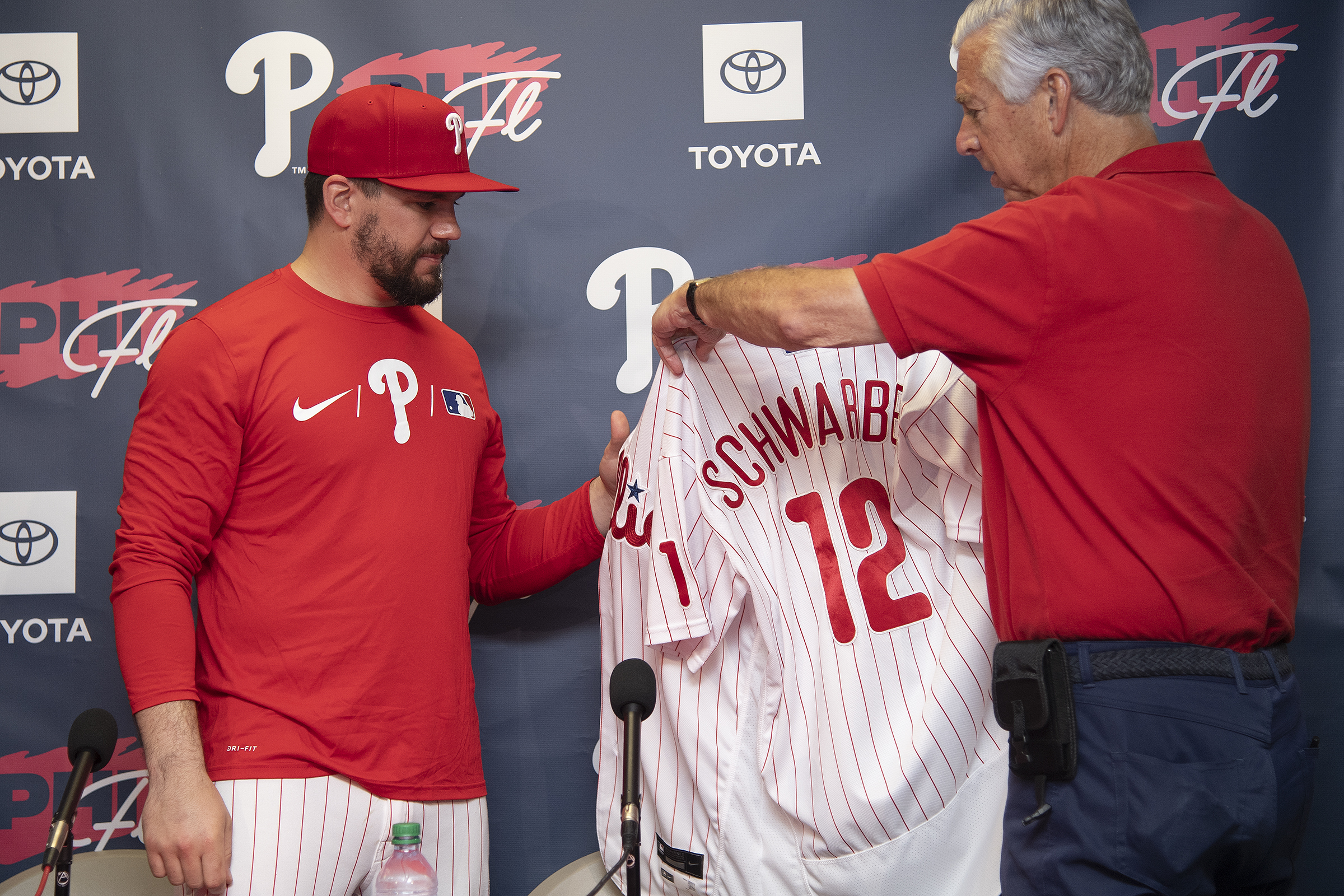 Phillies introduce Kyle Schwarber: 'We're built to win the East