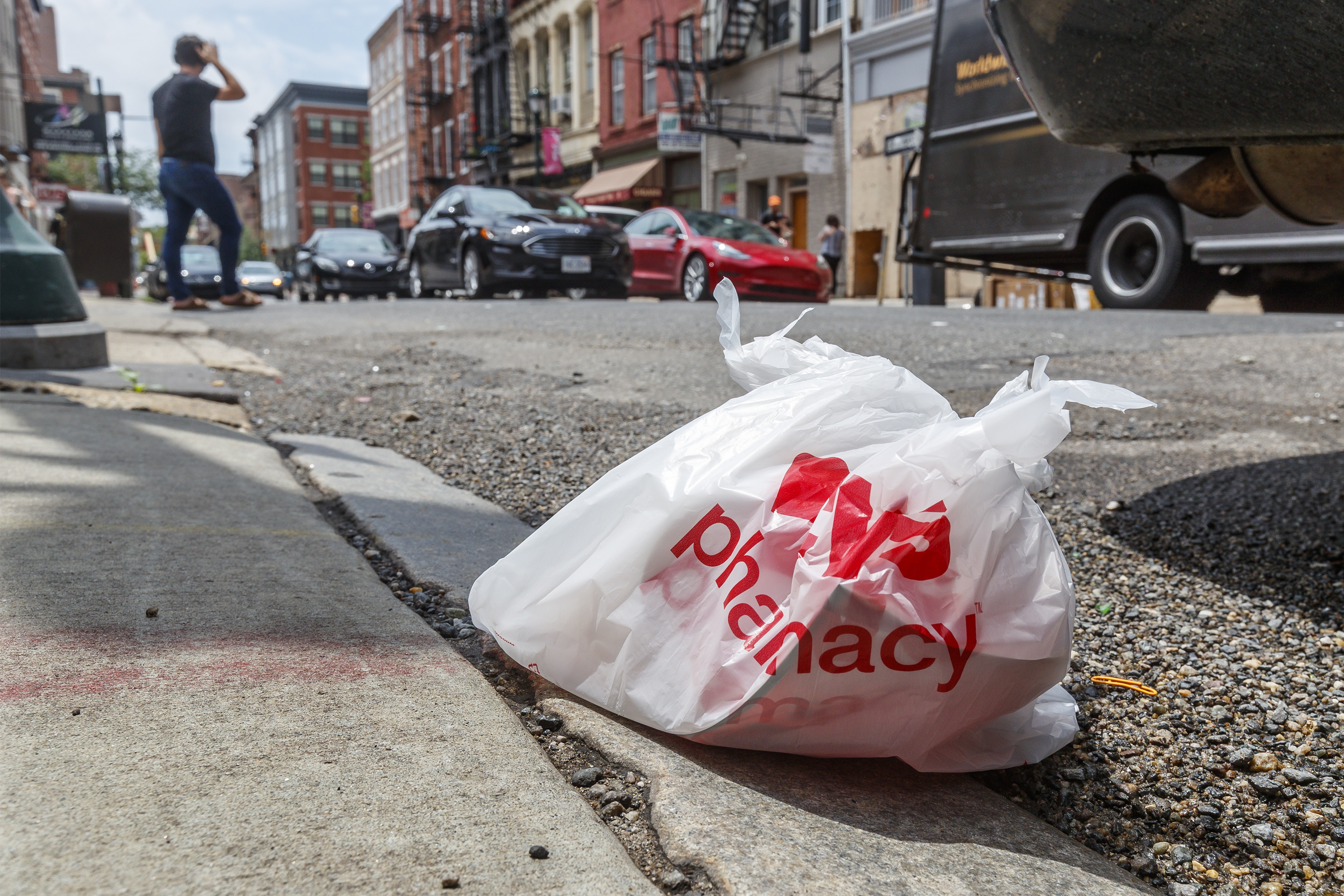 Bridge Street Market Removes Single-Use Plastic Bags — Bridge