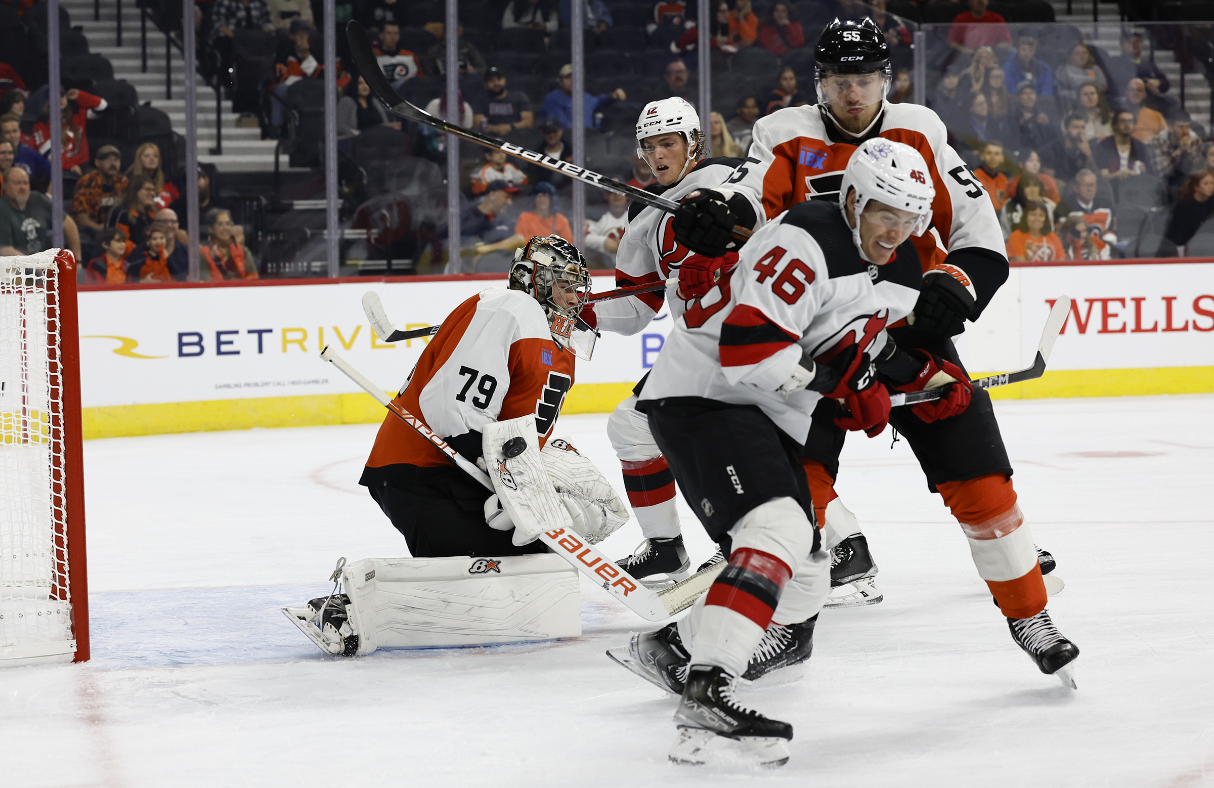 Evolution of superstition: Philadelphia Flyers' Carter Hart finds a routine  that works 