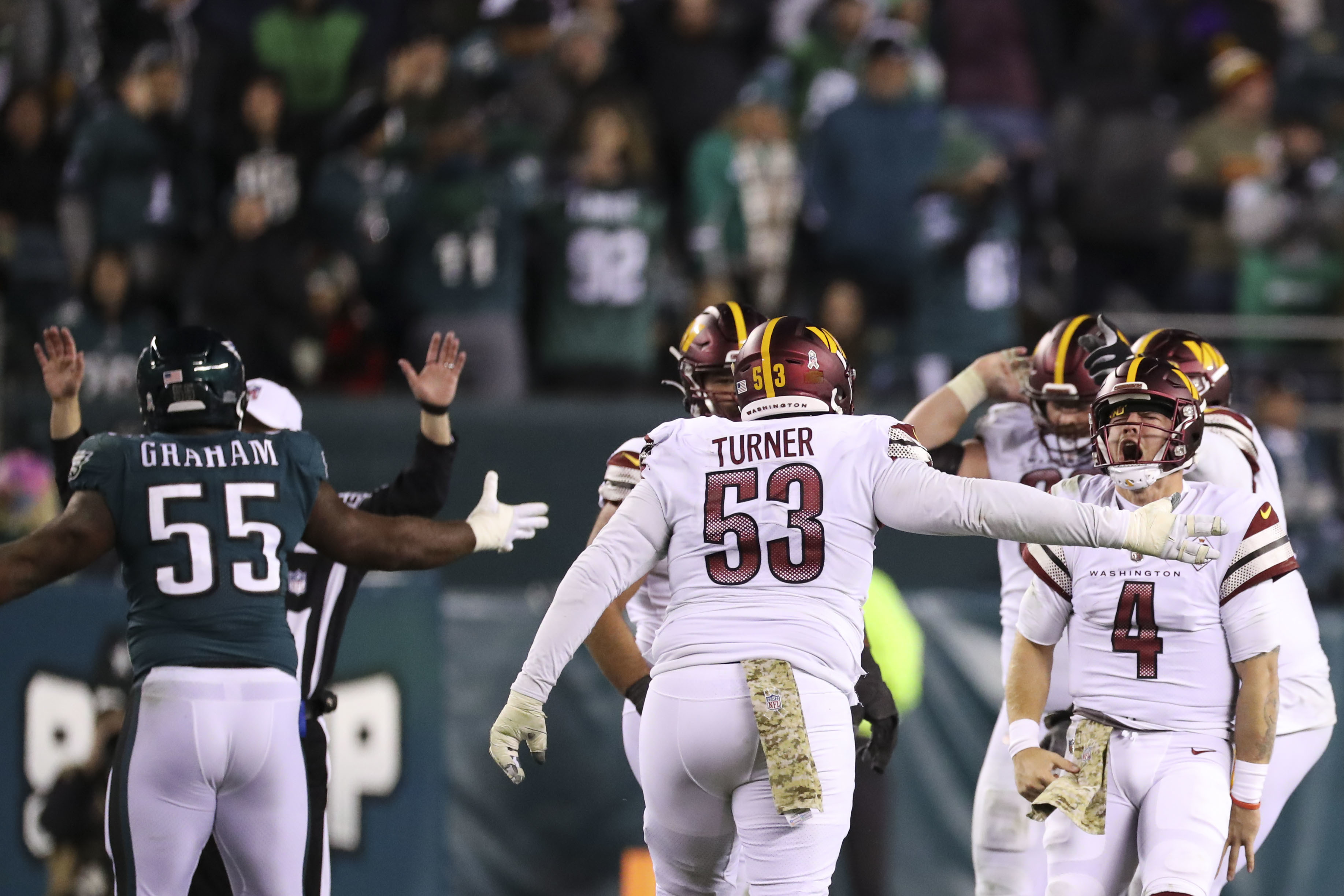 Commanders hand Eagles first loss of season in 'MNF' stunner
