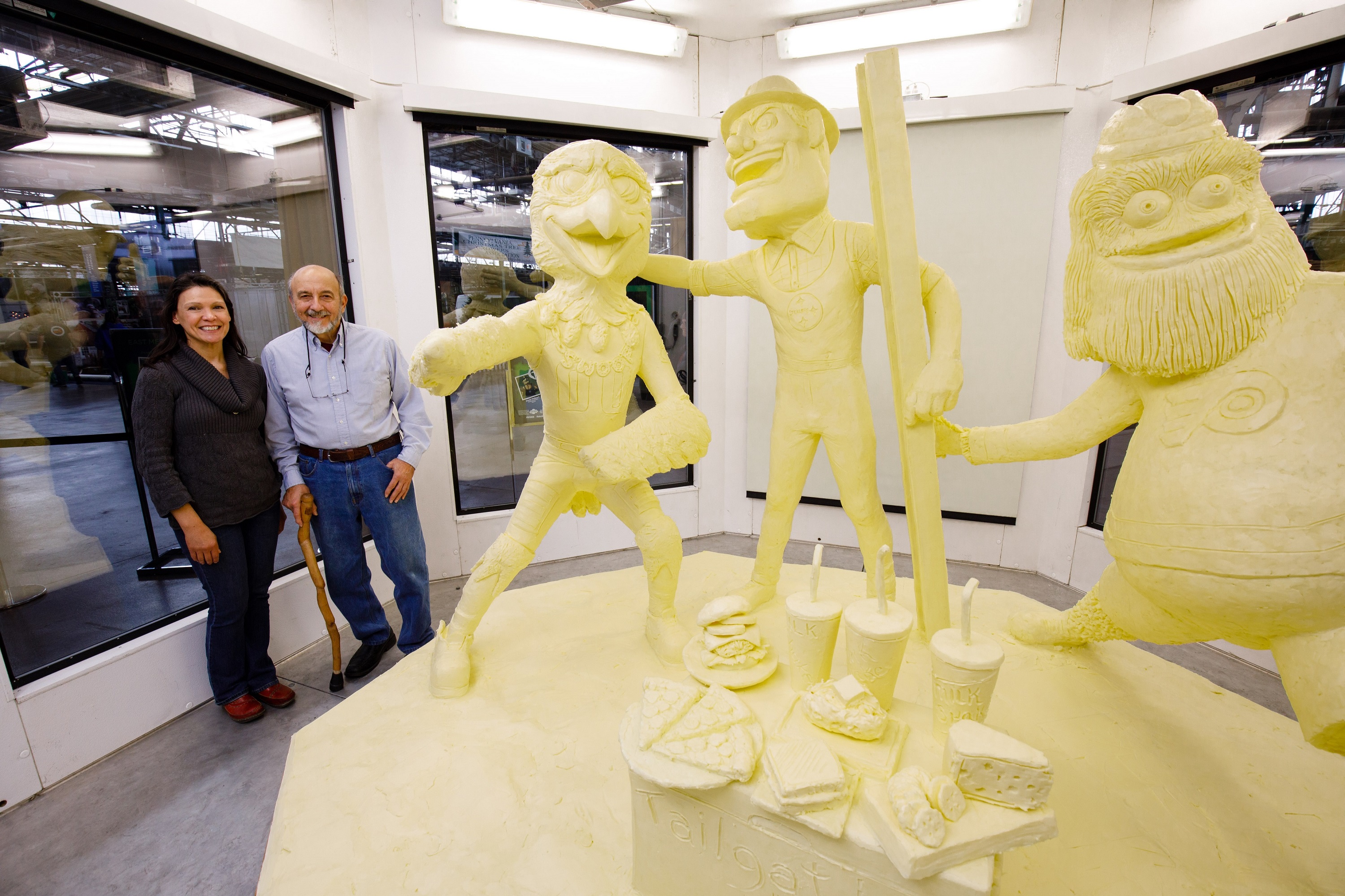 Conshohocken sculptors find worldwide fame turning 1,000 pounds of