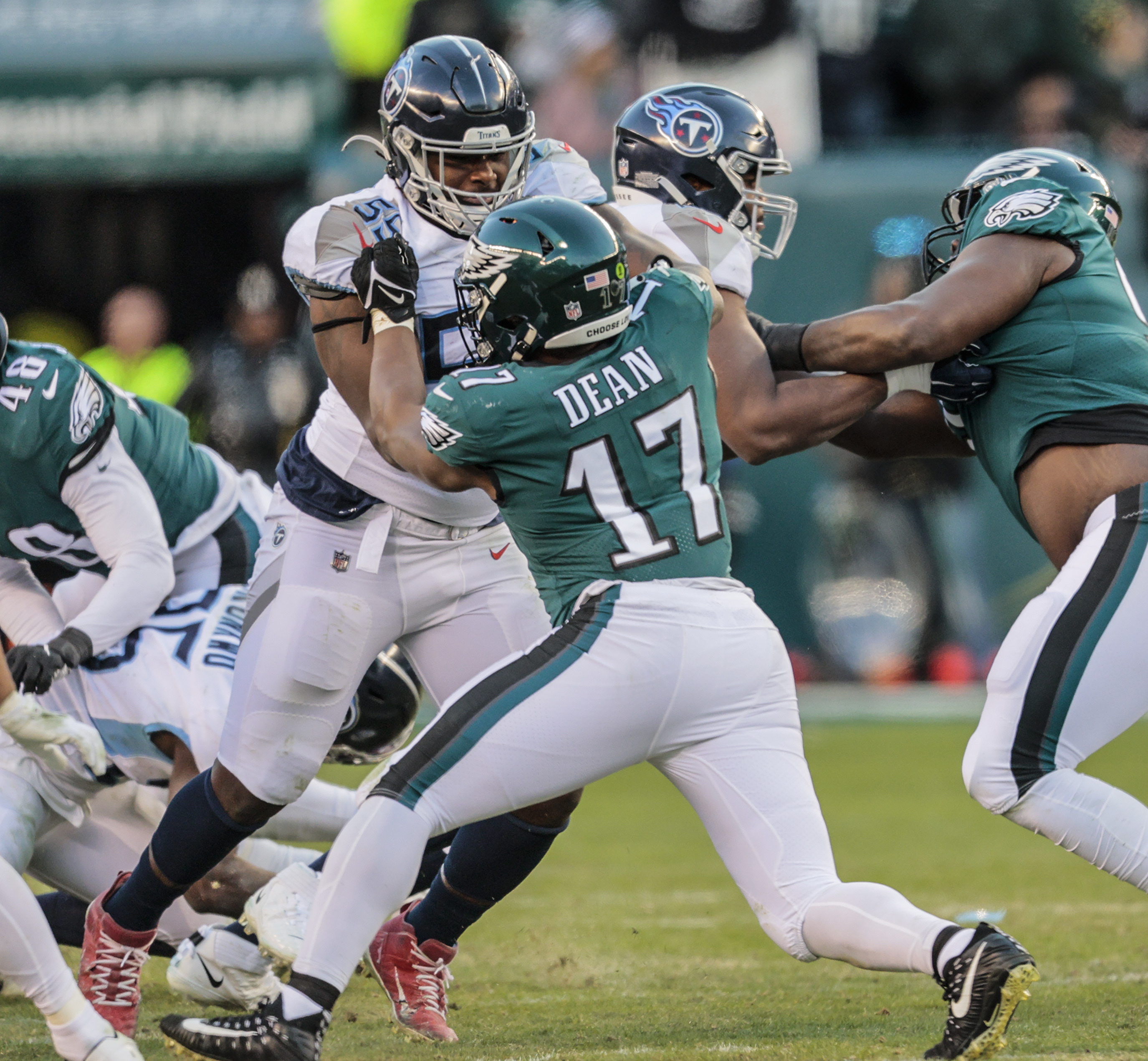 Eagles Sign Rookie LB Nakobe Dean