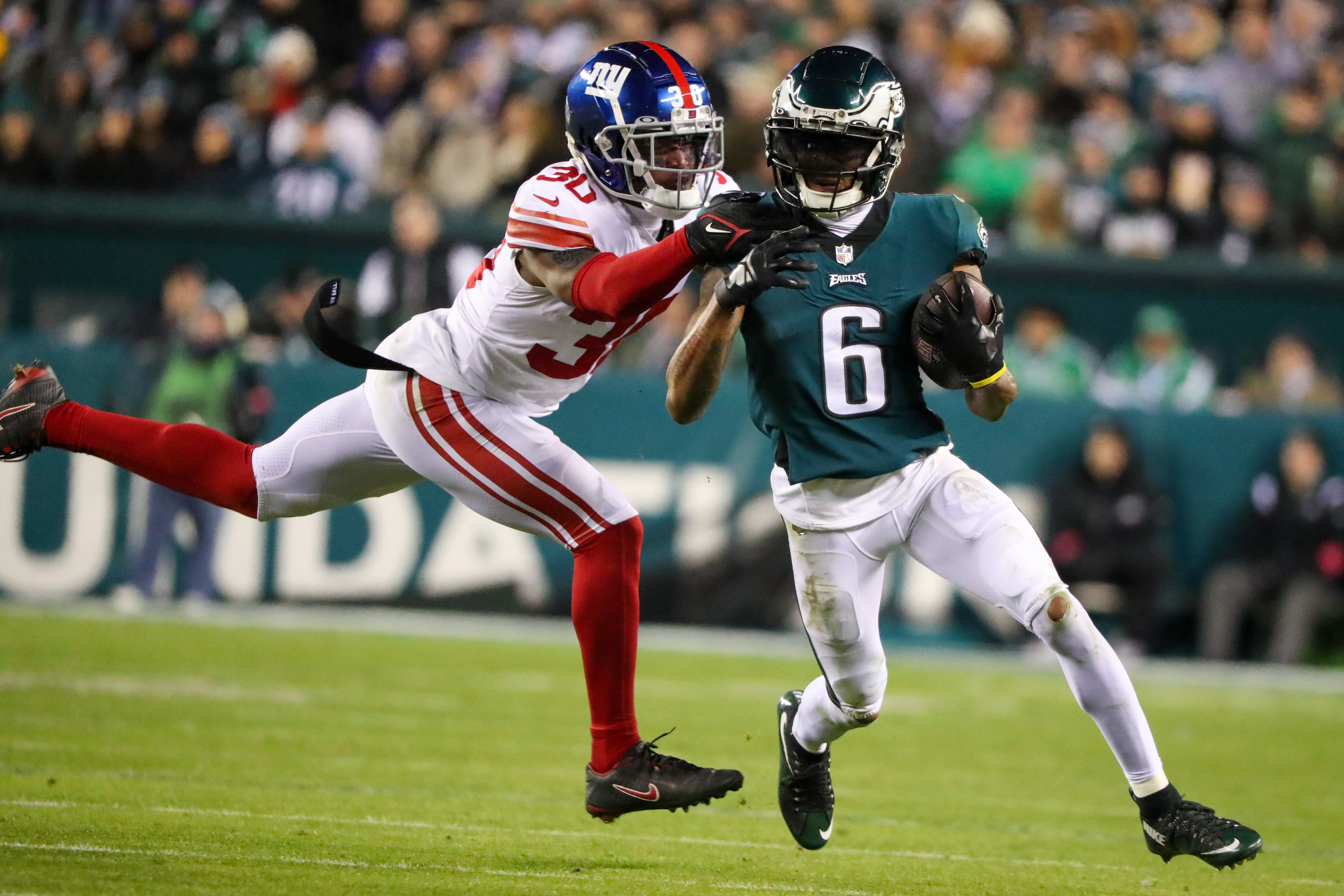 Eagles rout Giants to secure spot in NFC championship game - Los