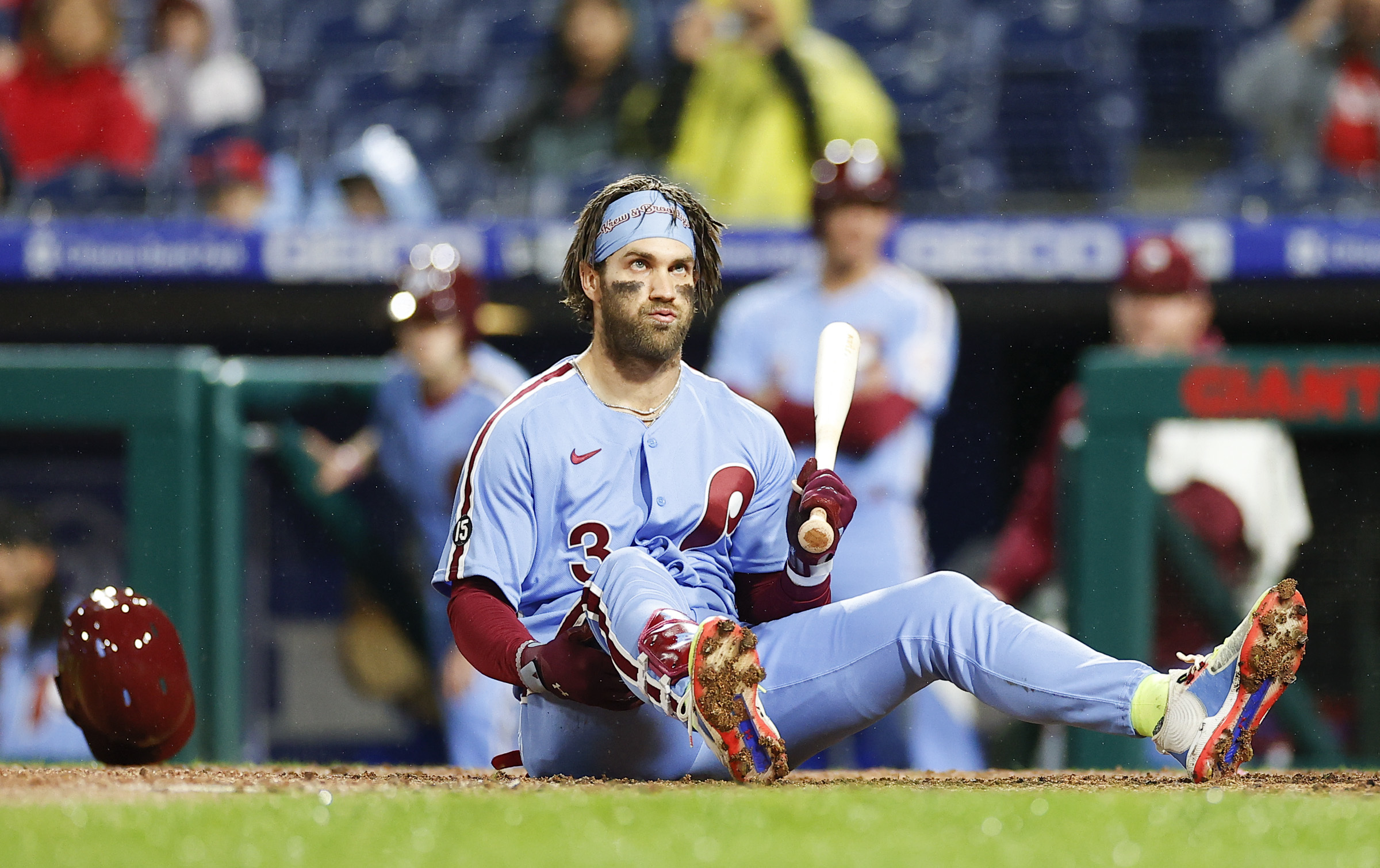 Ronald Torreyes' homer helps Phillies erase 6-run deficit to beat