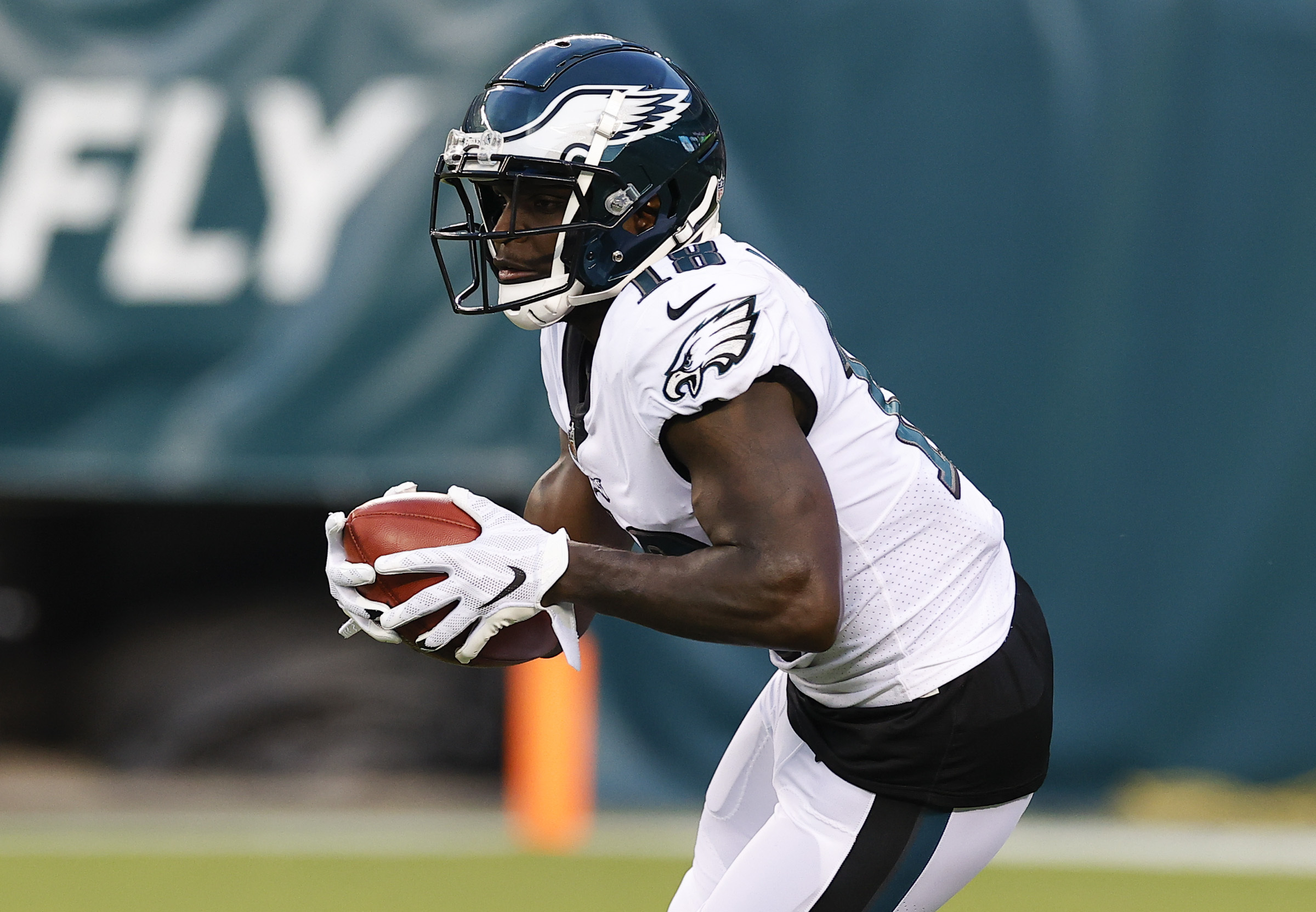 Denver Broncos have shown interest in Eagles receiver Jalen Reagor - Mile  High Report