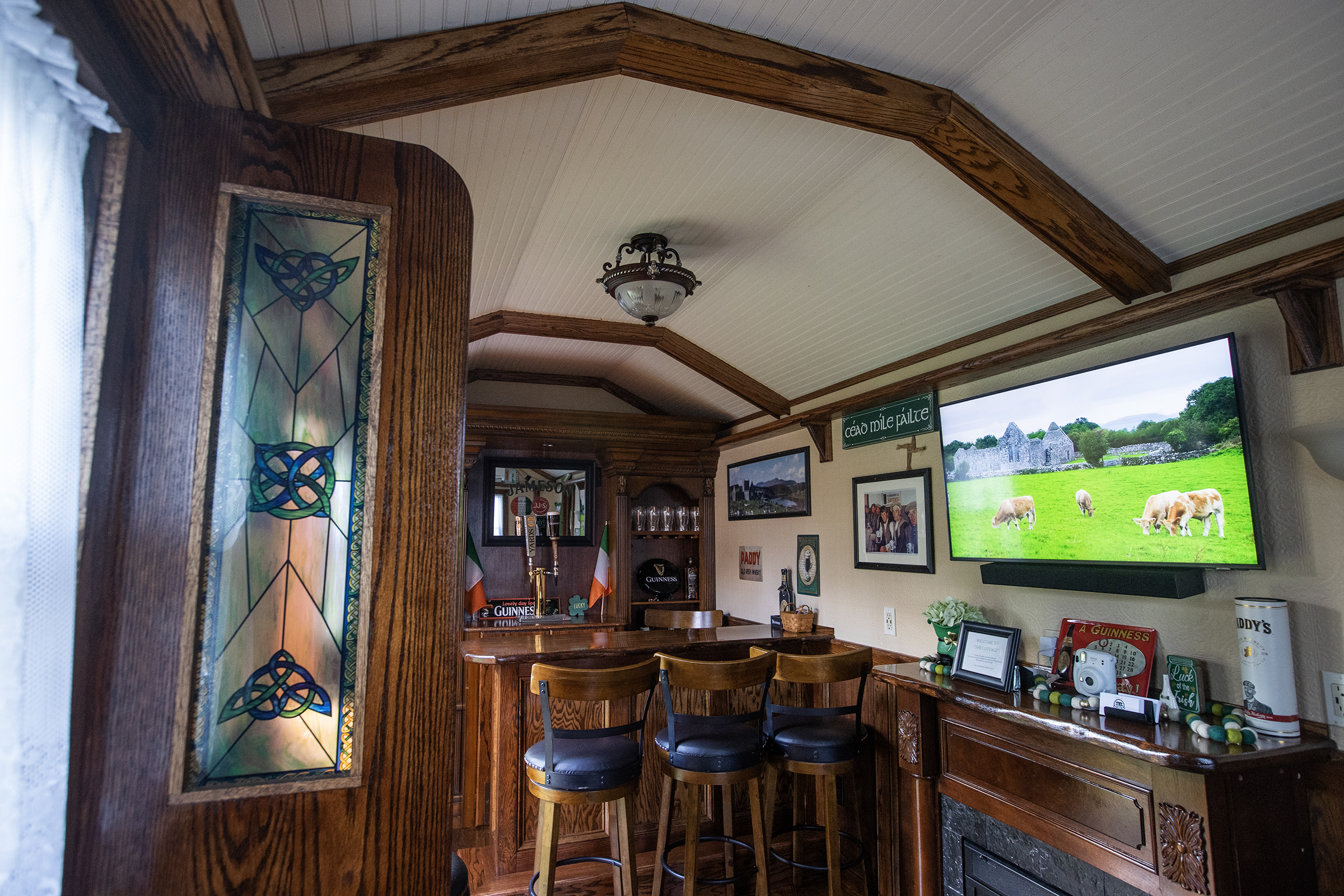 You can rent this mobile Irish pub in Delco