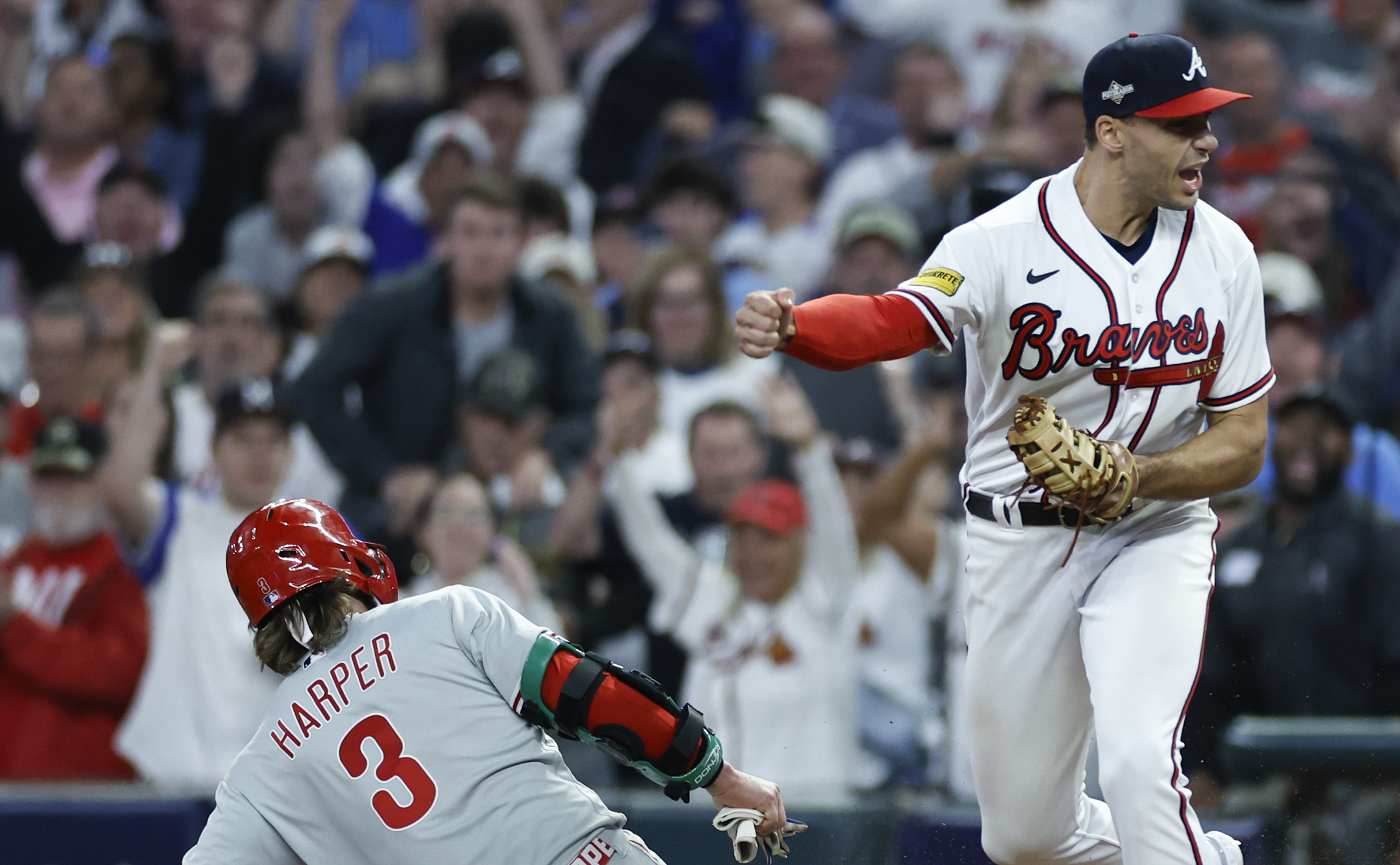 Stuff of legends: Harper's epic home run sends Phillies to World Series 