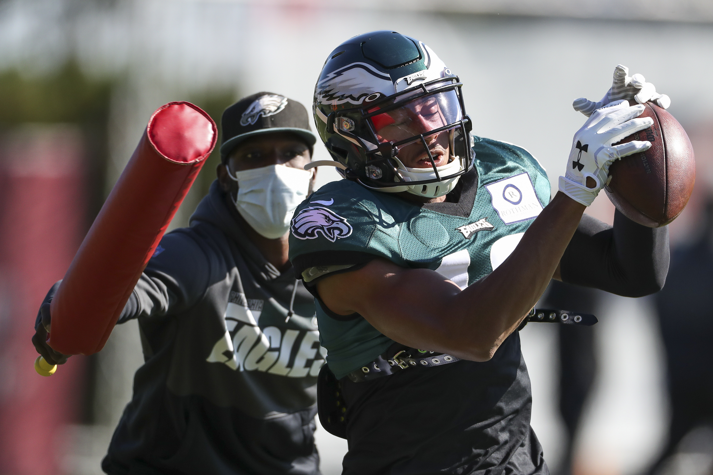 NFL Draft 2014: Philadelphia Eagles hope Marcus Smith is this year's Lane  Johnson 