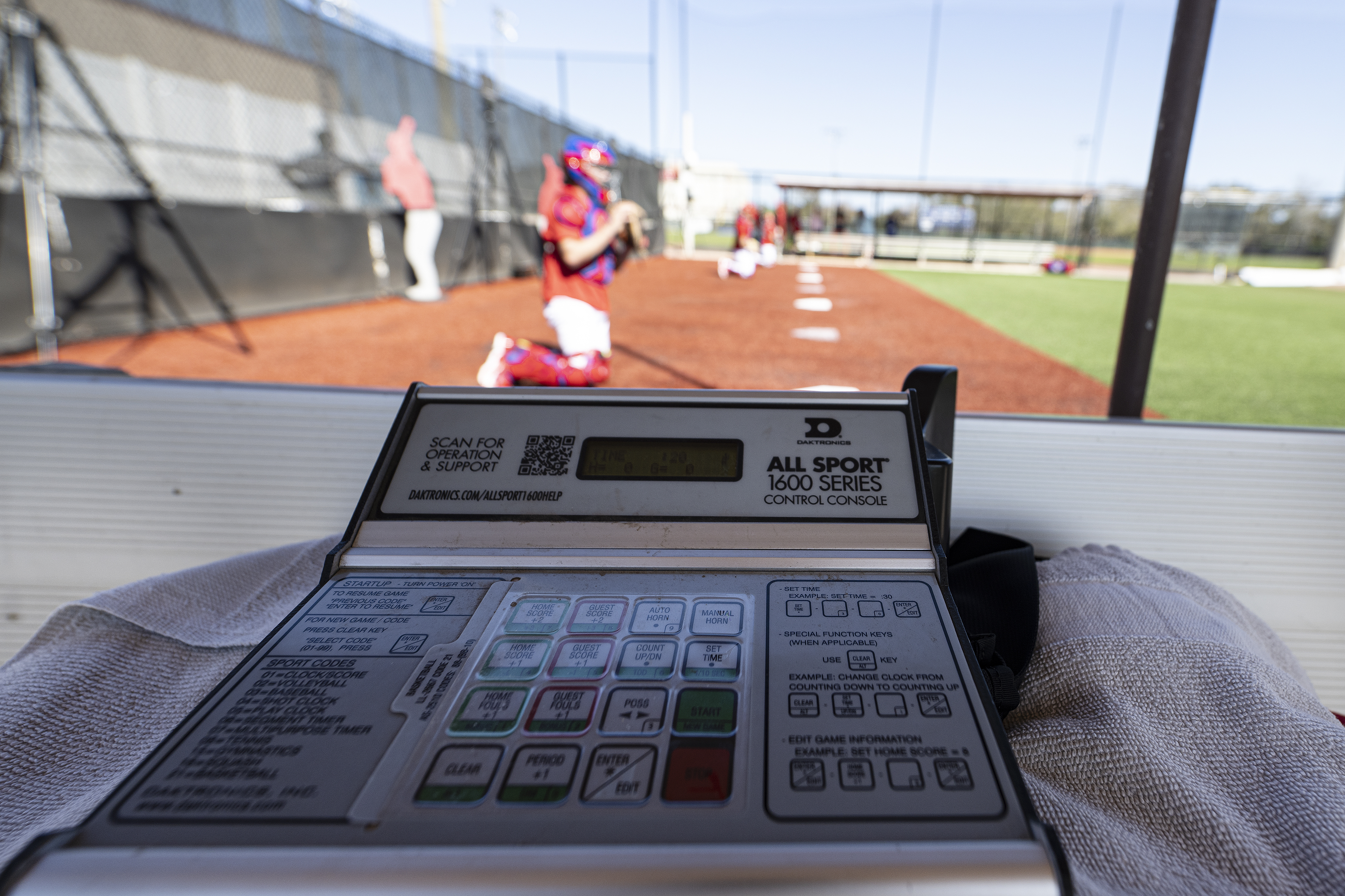 MLB pitch clock: Phillies players discuss speed and 'gray areas' of new  rules – NBC Sports Philadelphia