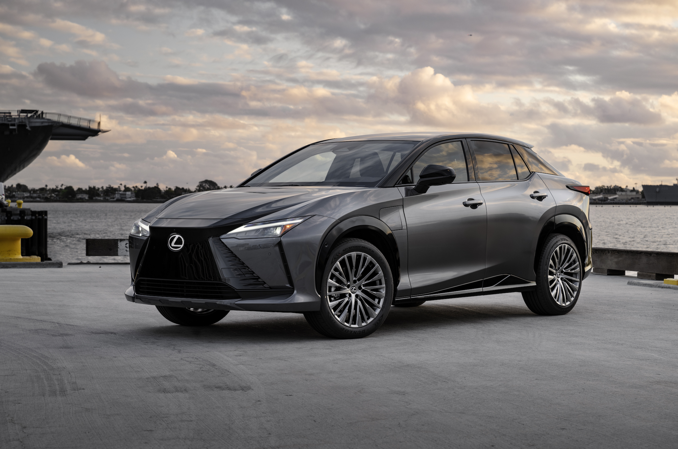 2024 Lexus RX Prices, Reviews, and Photos - MotorTrend