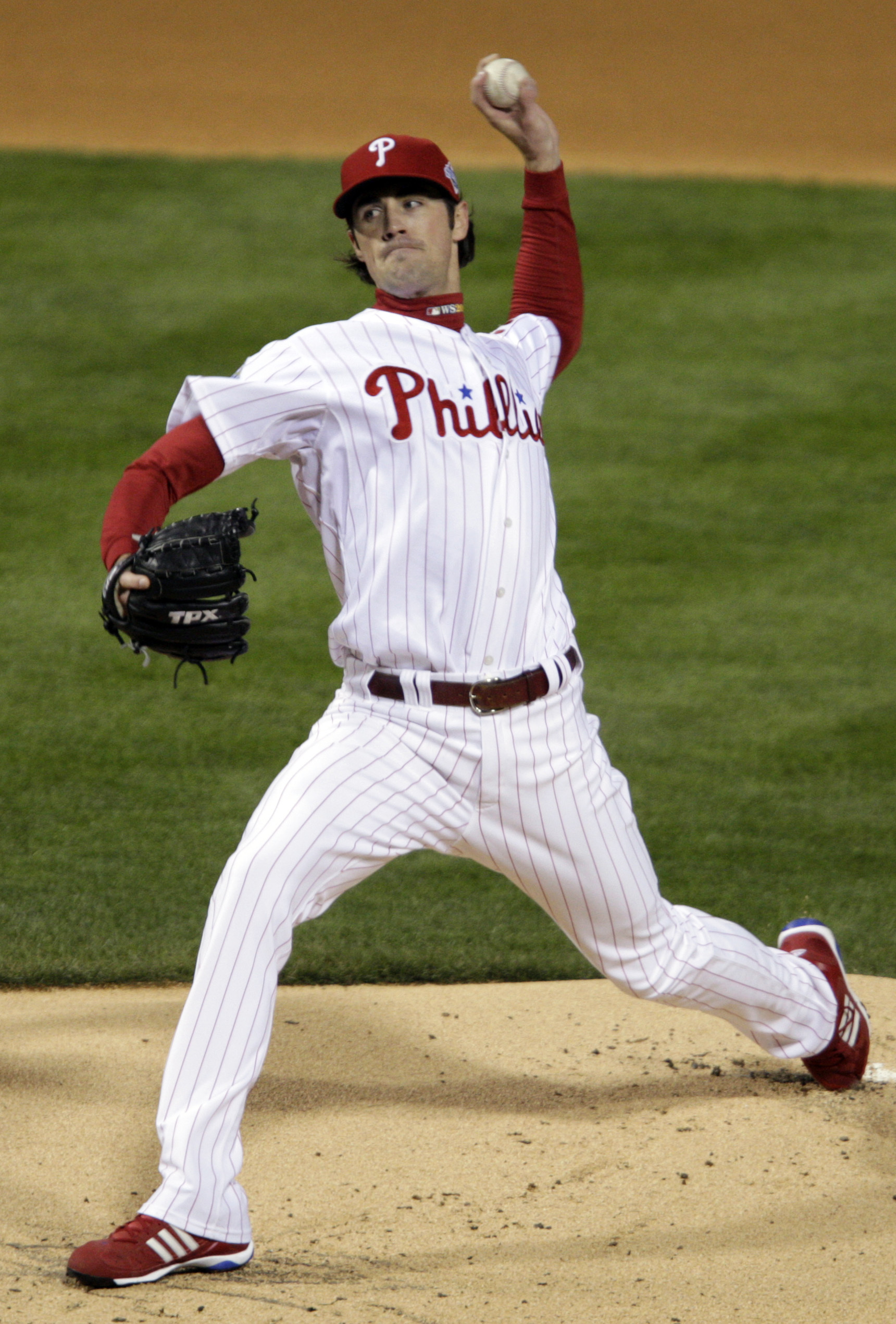 VIDEO: Cole Hamels' journey from Phillies rookie to World Series