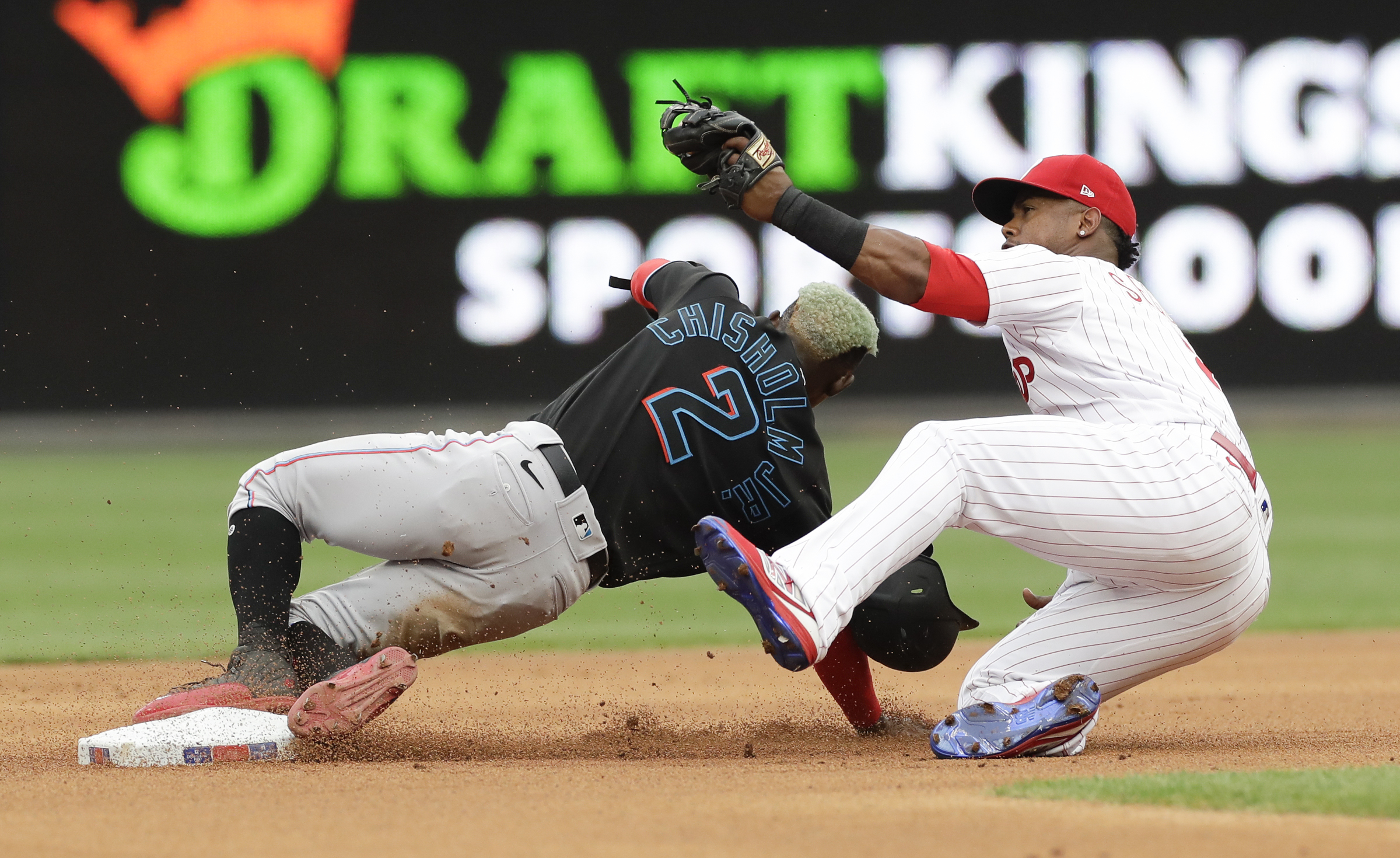 Realmuto powers Phils over Marlins to finish suspended game – The