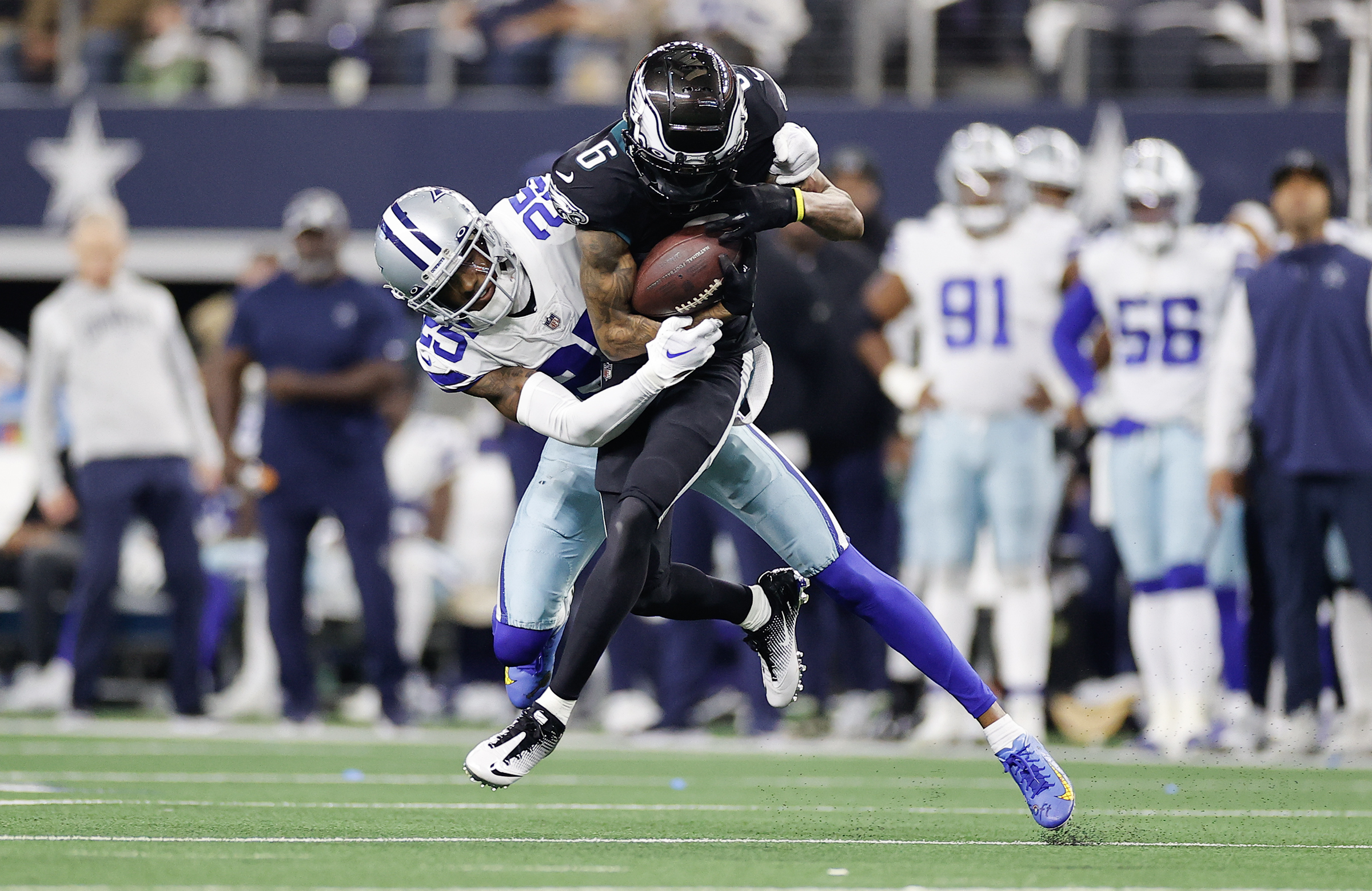 Prescott, Cowboys survive Eagles, backup QB Minshew, 40-34 - The