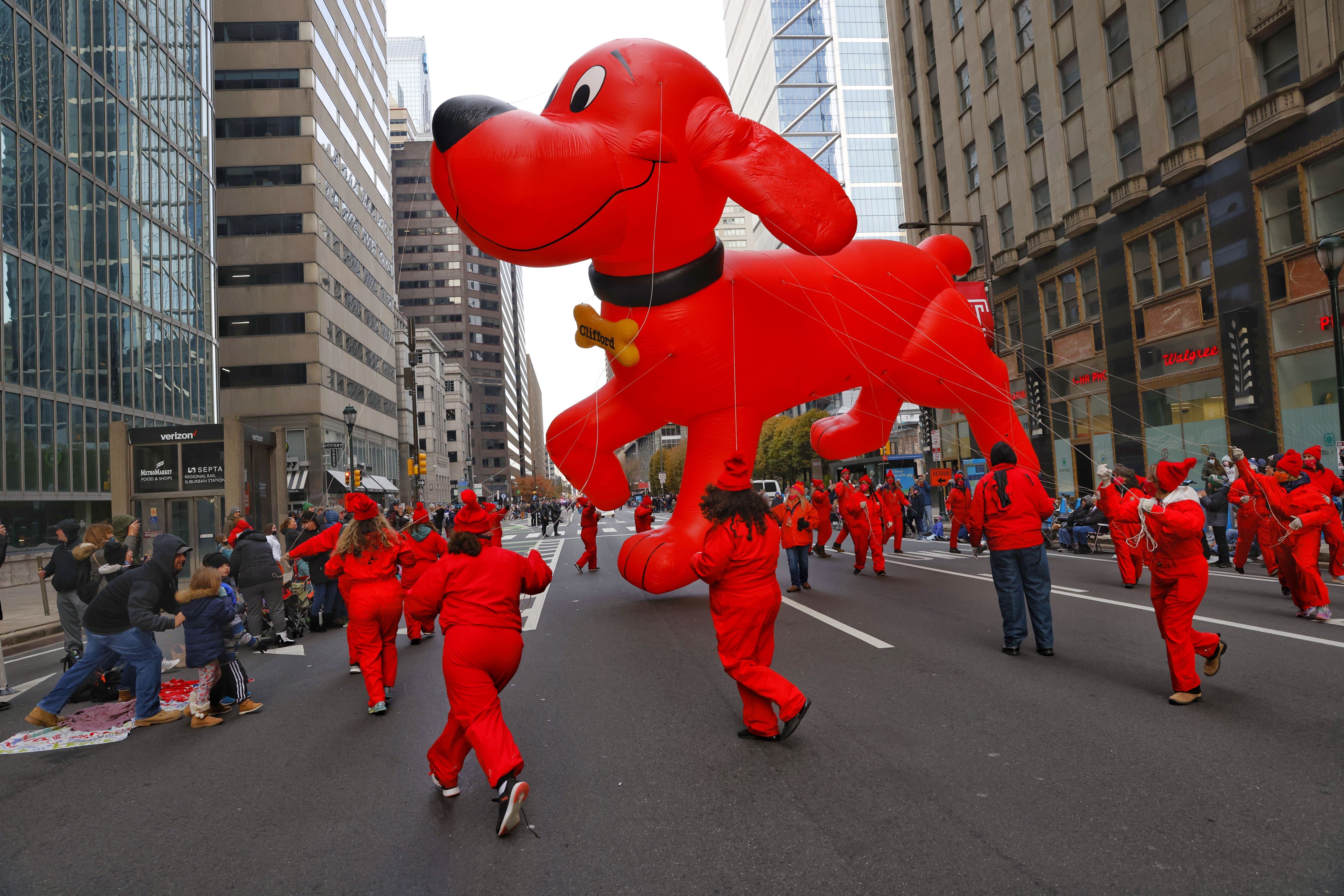 Abbott Elementary, The Jeopardy Guy, And More: Everything You Need To Know  About Philly's 2022 Thanksgiving Parade