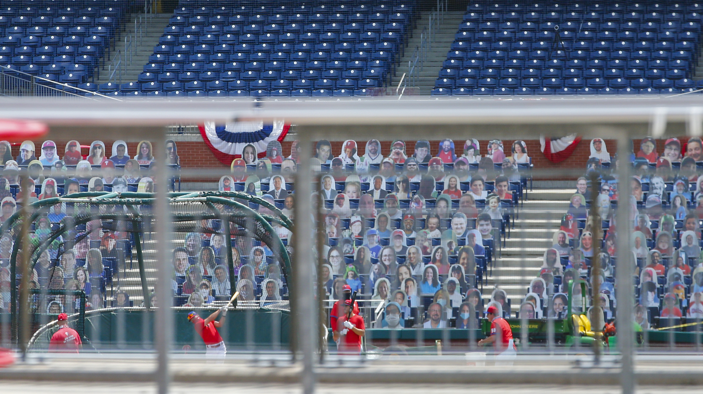 Games vs. Marlins, Yankees postponed after 2 positive tests on