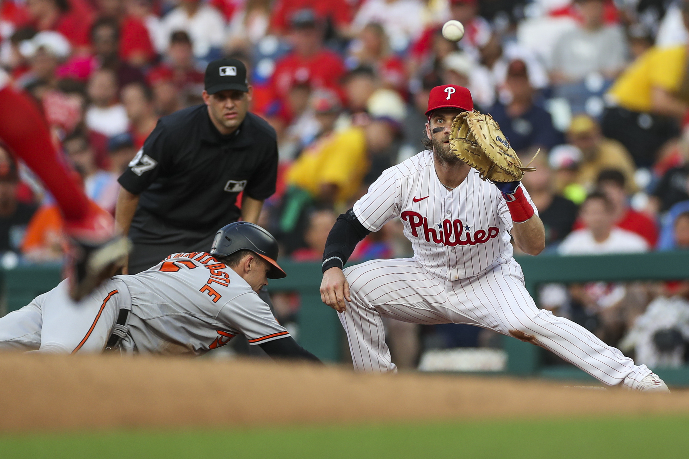 Bryce Harper homers as Phillies finally earn a close 4-3 win against Orioles