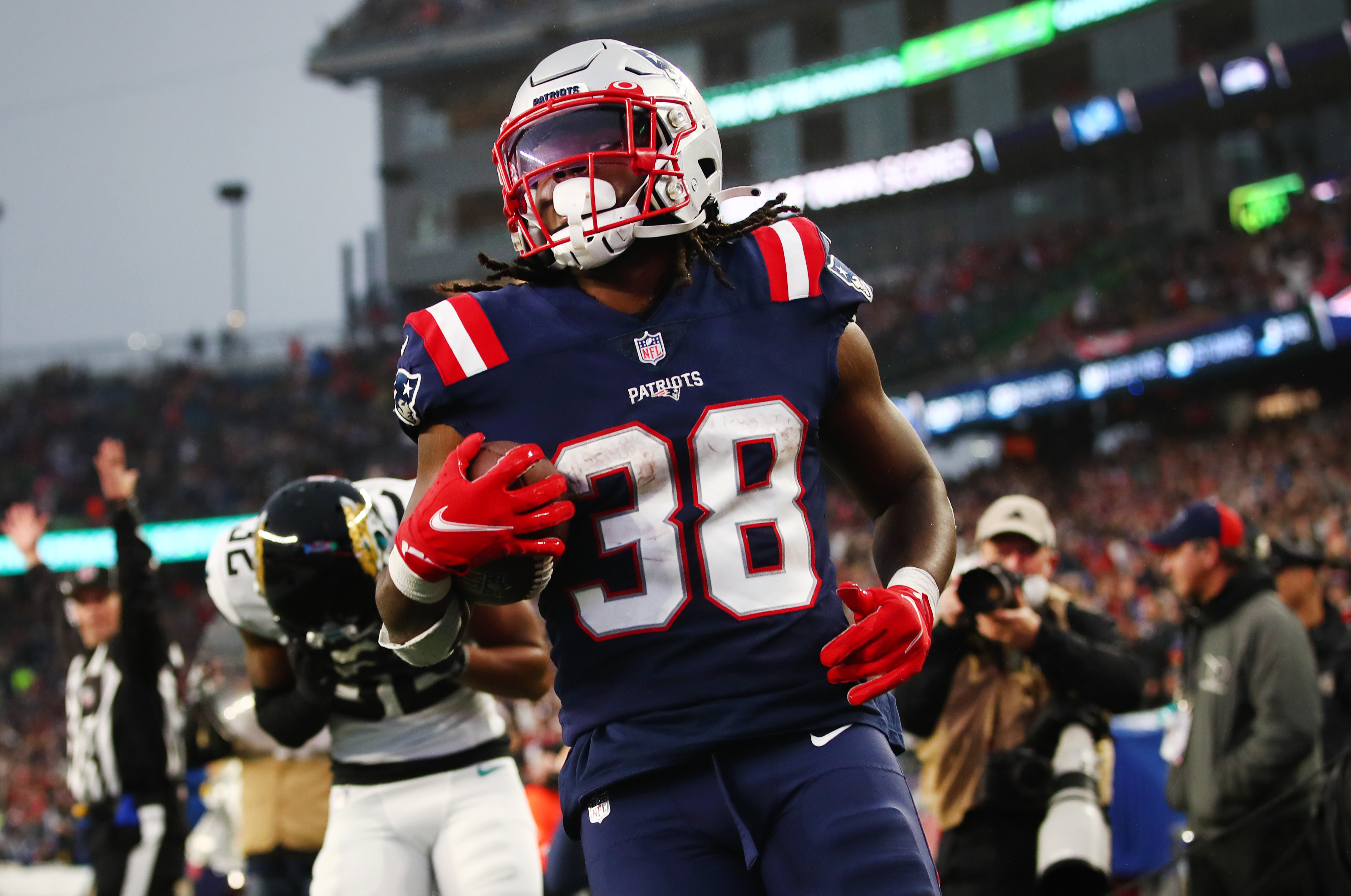 New England Patriots: Belichick's love for Rhamondre Stevenson is real