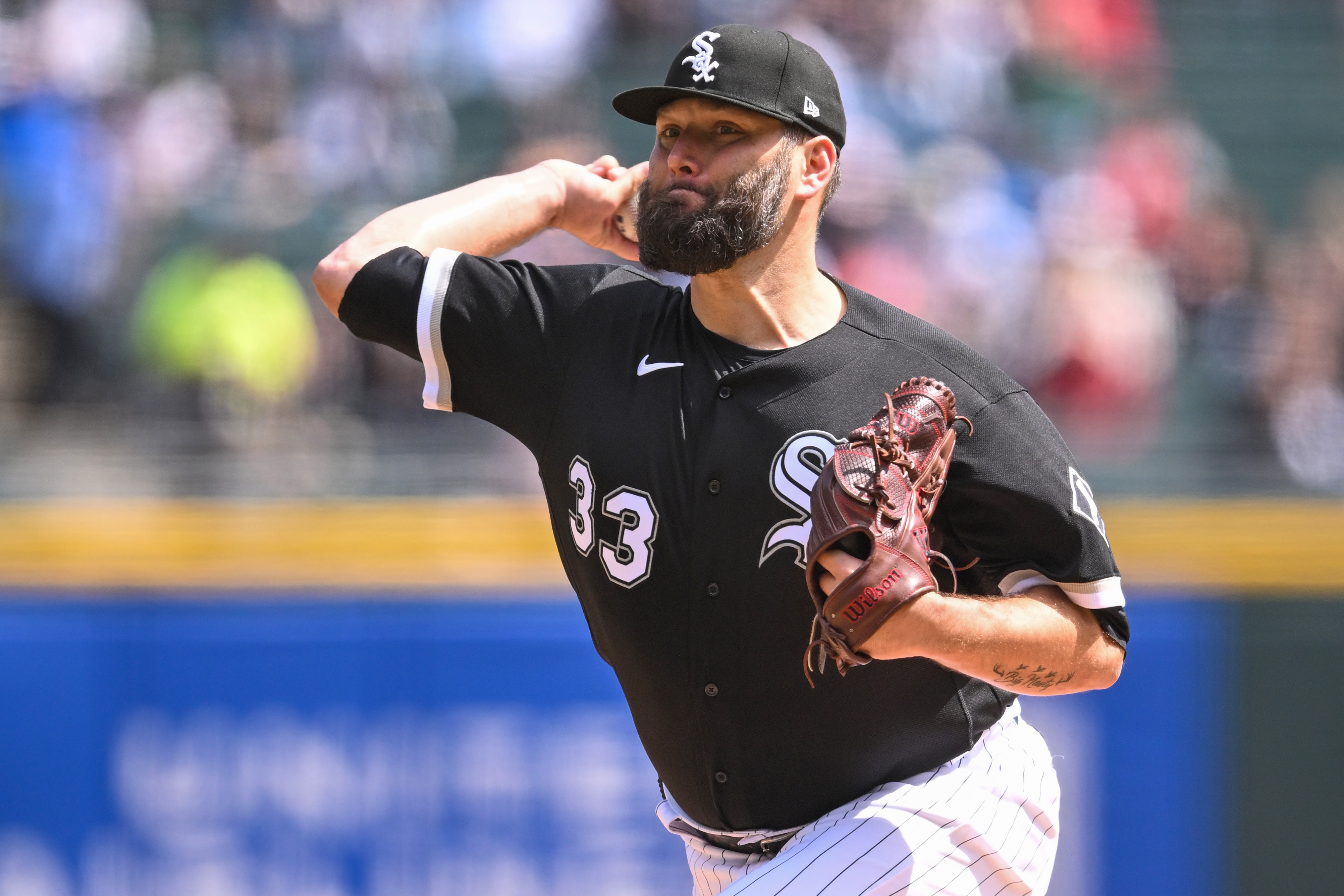 Photos: Chicago White Sox lose home opener 12-3