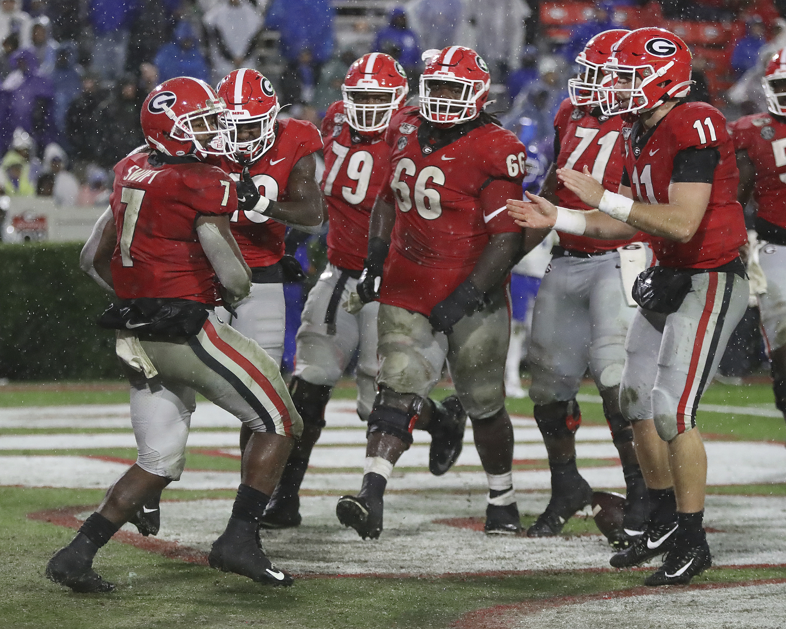 NFL Draft 2020: Philly native D'Andre Swift picked by Detroit Lions with  No. 35 overall pick after starring at St. Joe's Prep, Georgia 