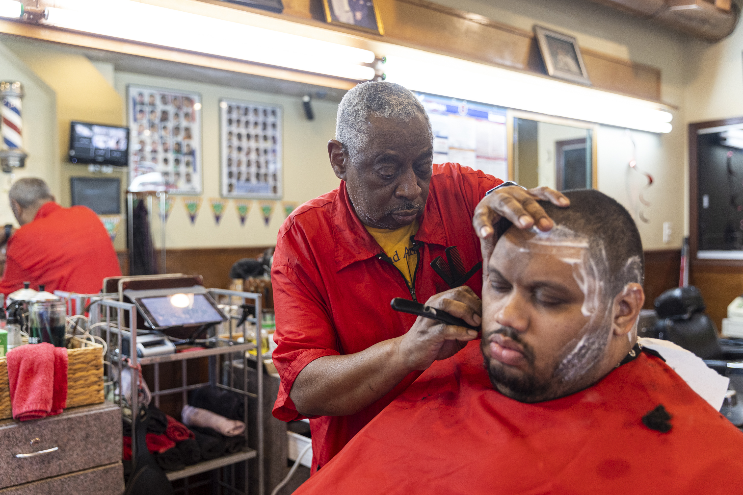 West Philadelphia's Rice's Barbershop gives last cut after 70 years