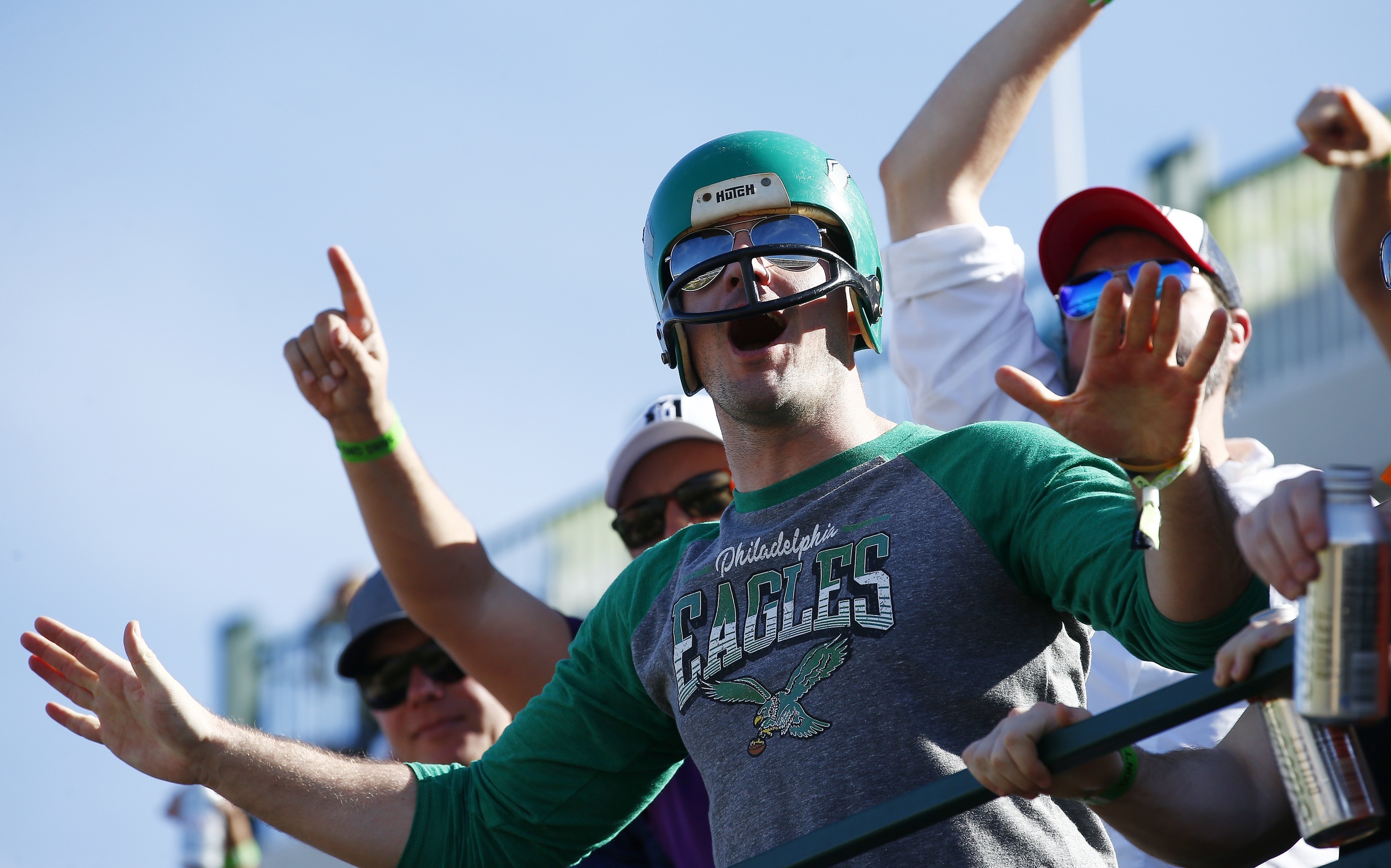 Eagles fans are 'embodiment' of the 16th hole at the Phoenix Open