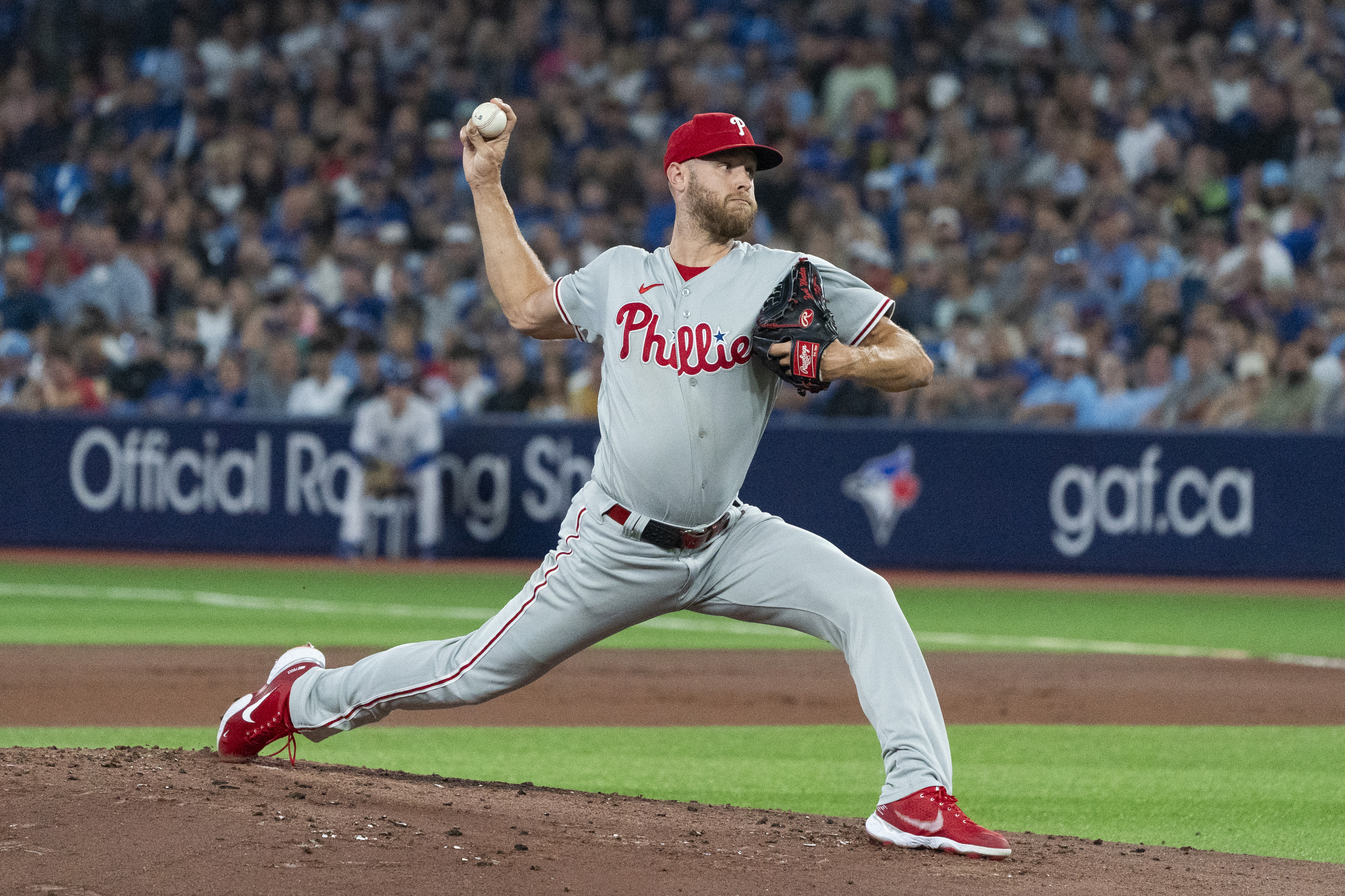 Who needs hits? Sox use just three to beat Blue Jays, 2-1