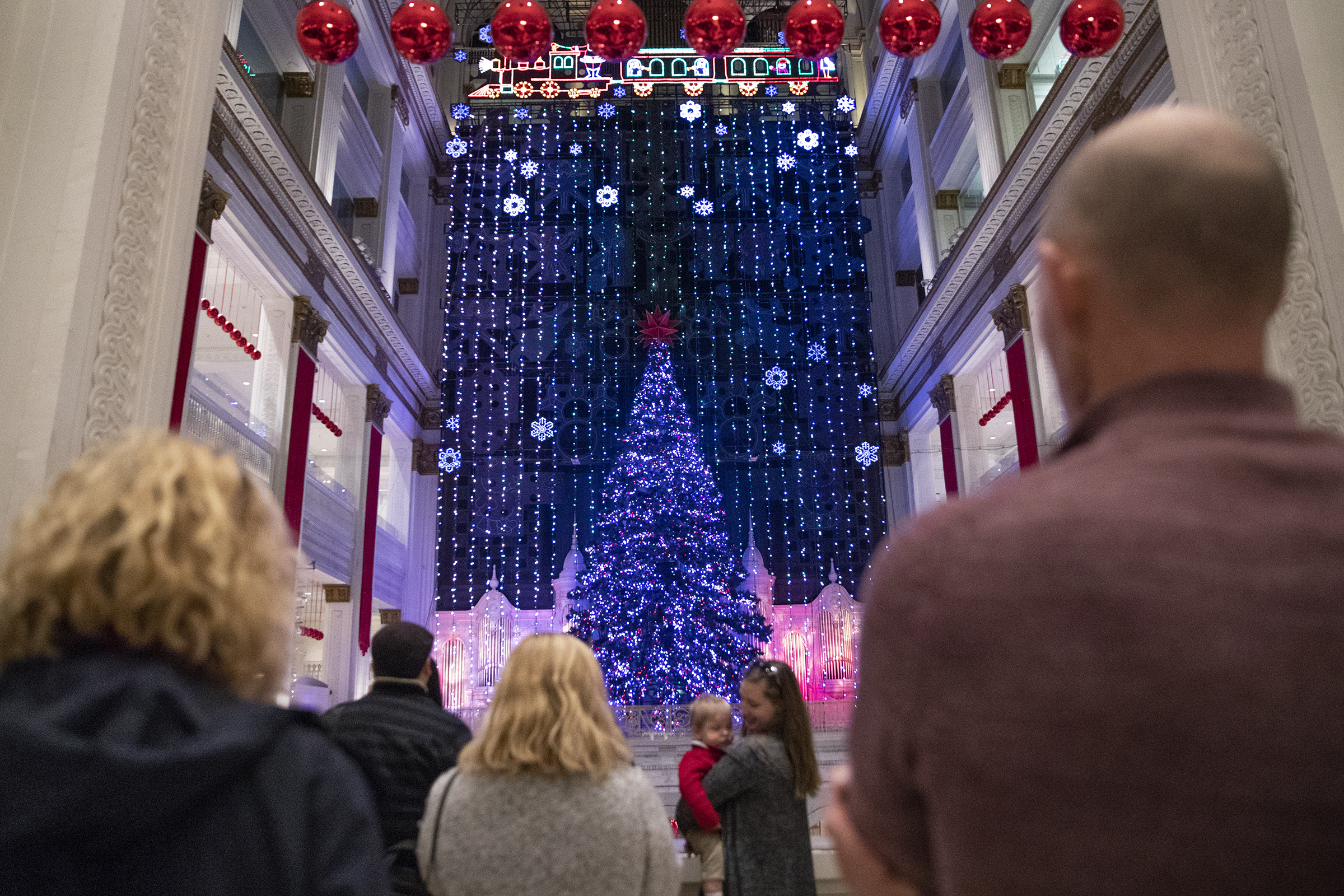 Macys store christmas clothes