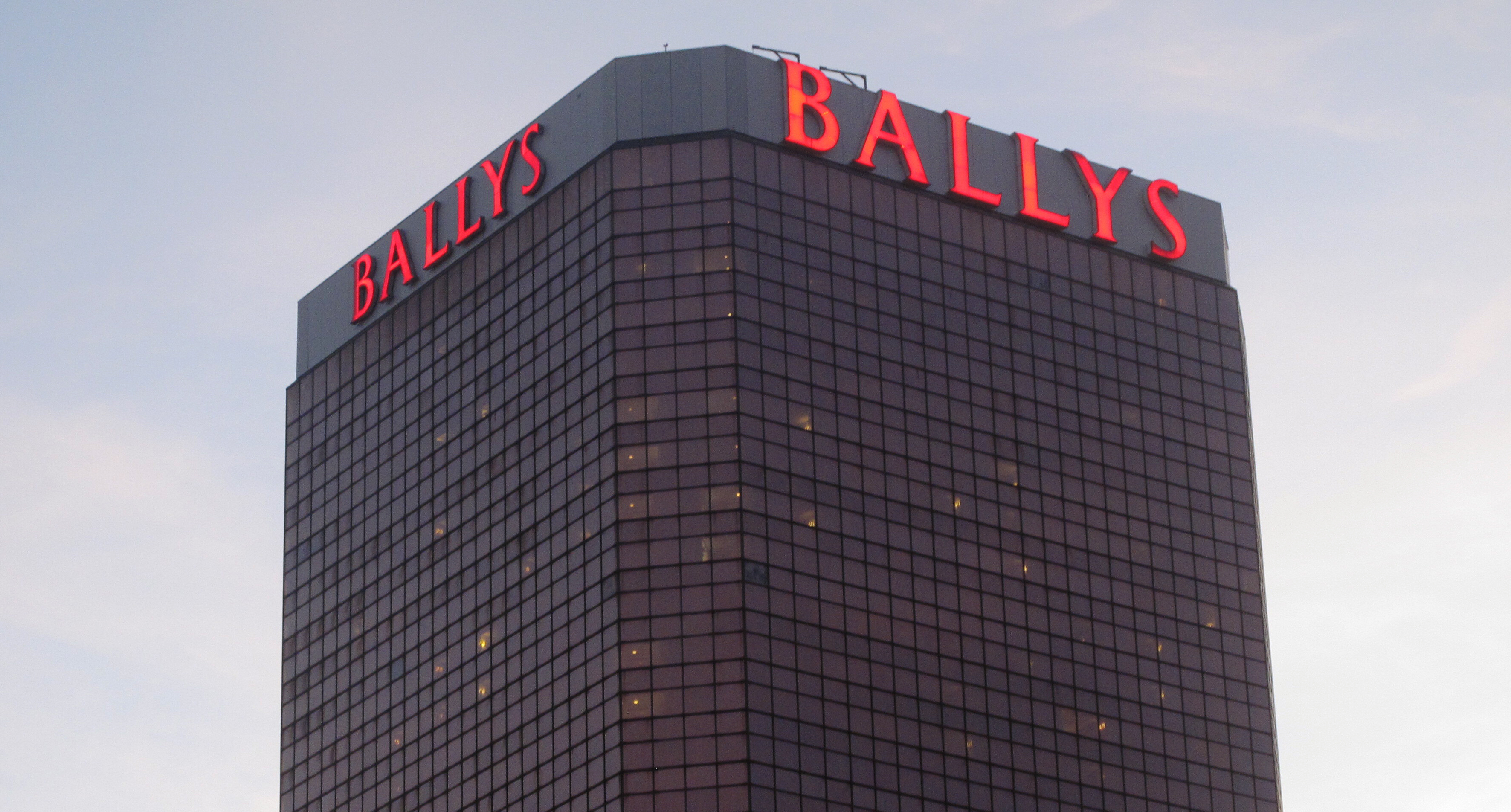 GLPI Expands Casino Portfolio with $700 Million Rhode Island Acquisition