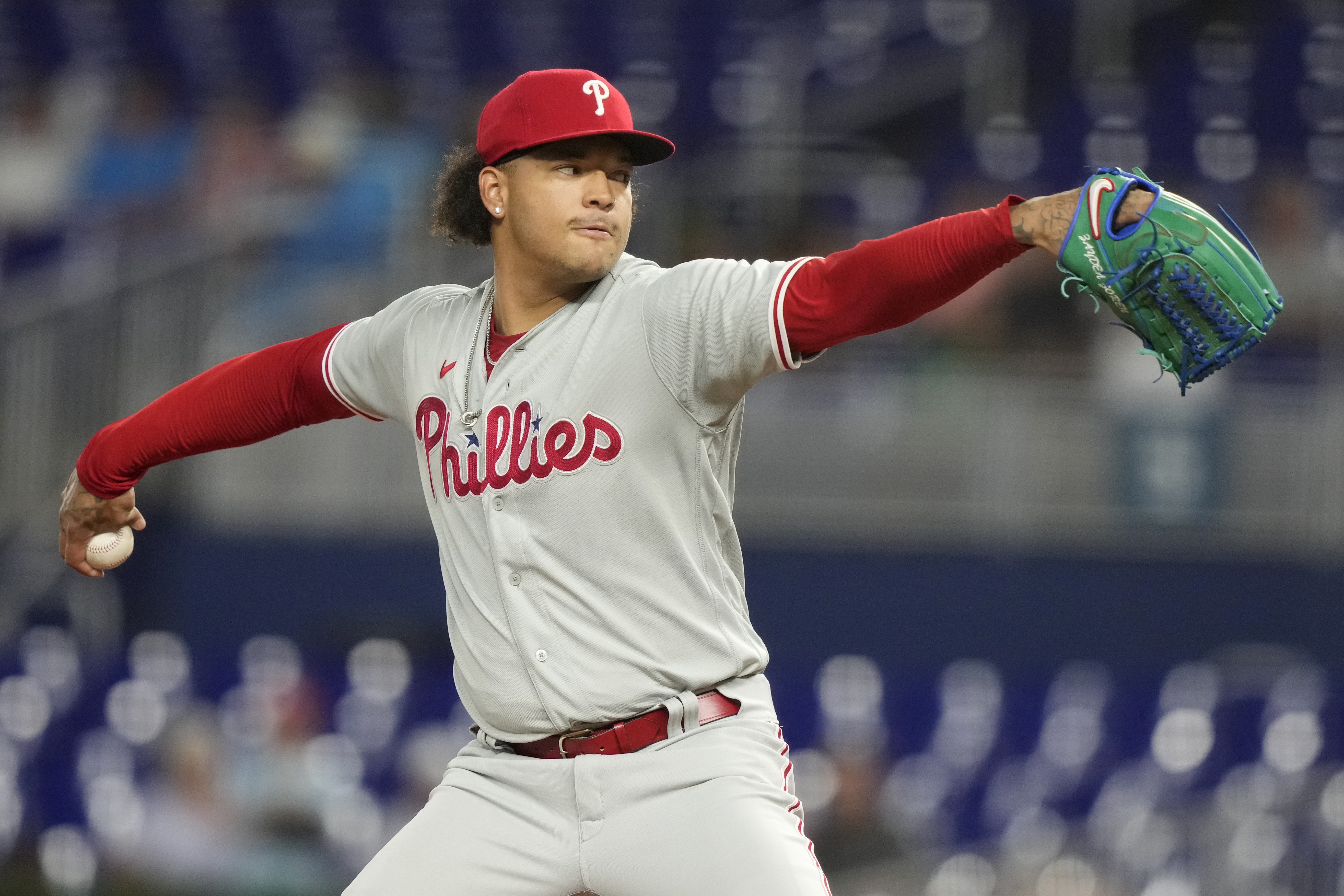 LOS ANGELES, CA - MAY 02: Philadelphia Phillies third baseman Alec Bohm  (28) looks on during batting practice before the MLB game between the  Philadelphia Phillies and the Los Angeles Dodgers on