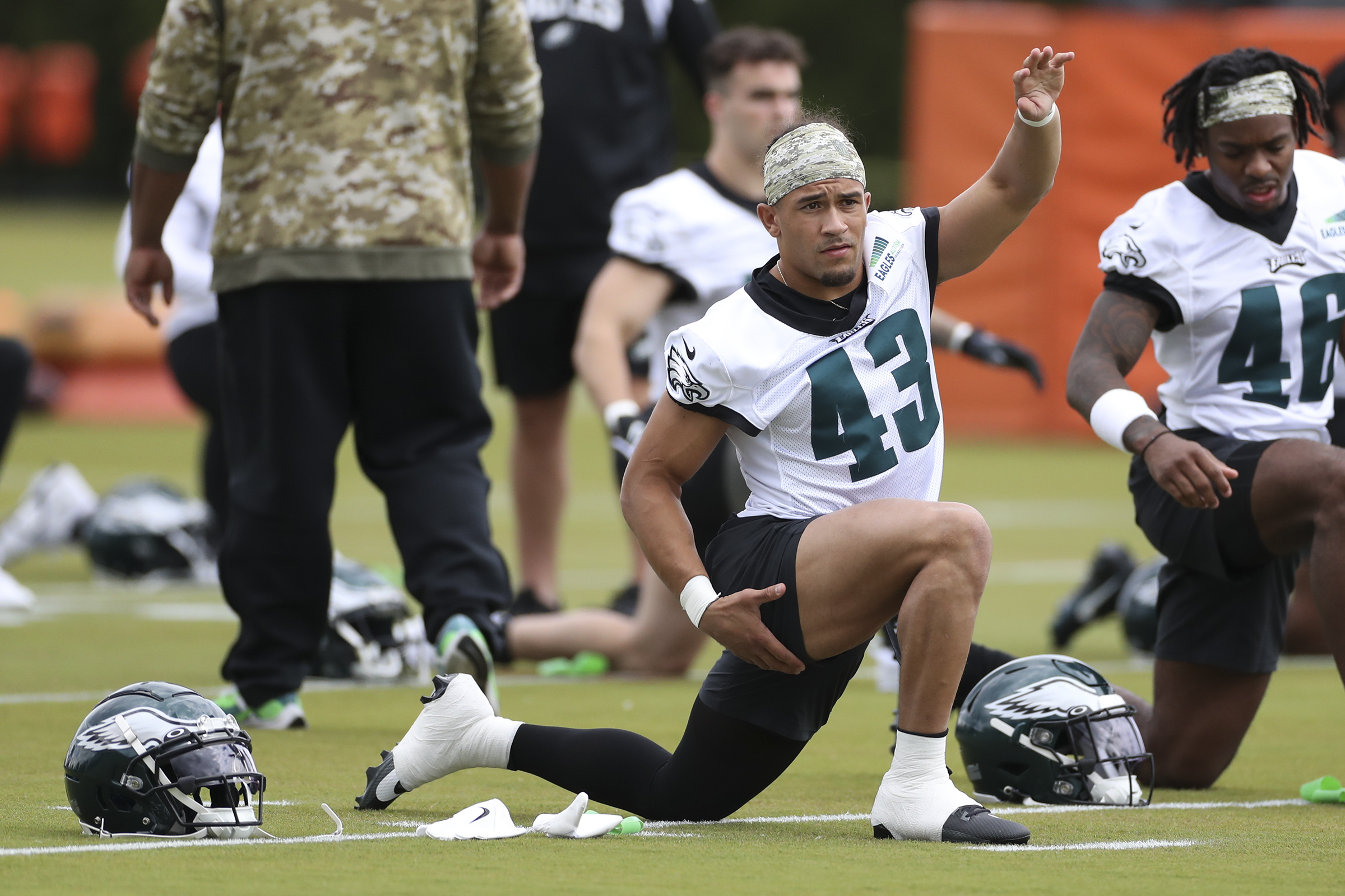 Yoga for Eagles Fans: Yoga on the Field