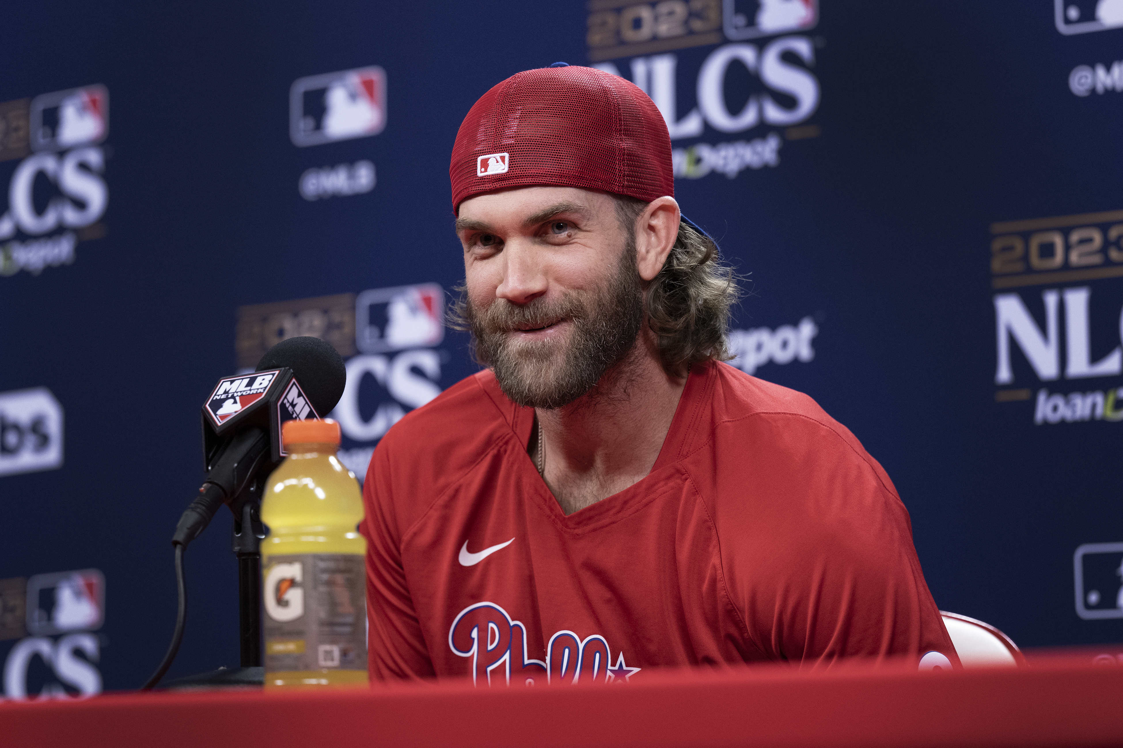Bryce Harper's birthday wishes come true with a Phillies win in