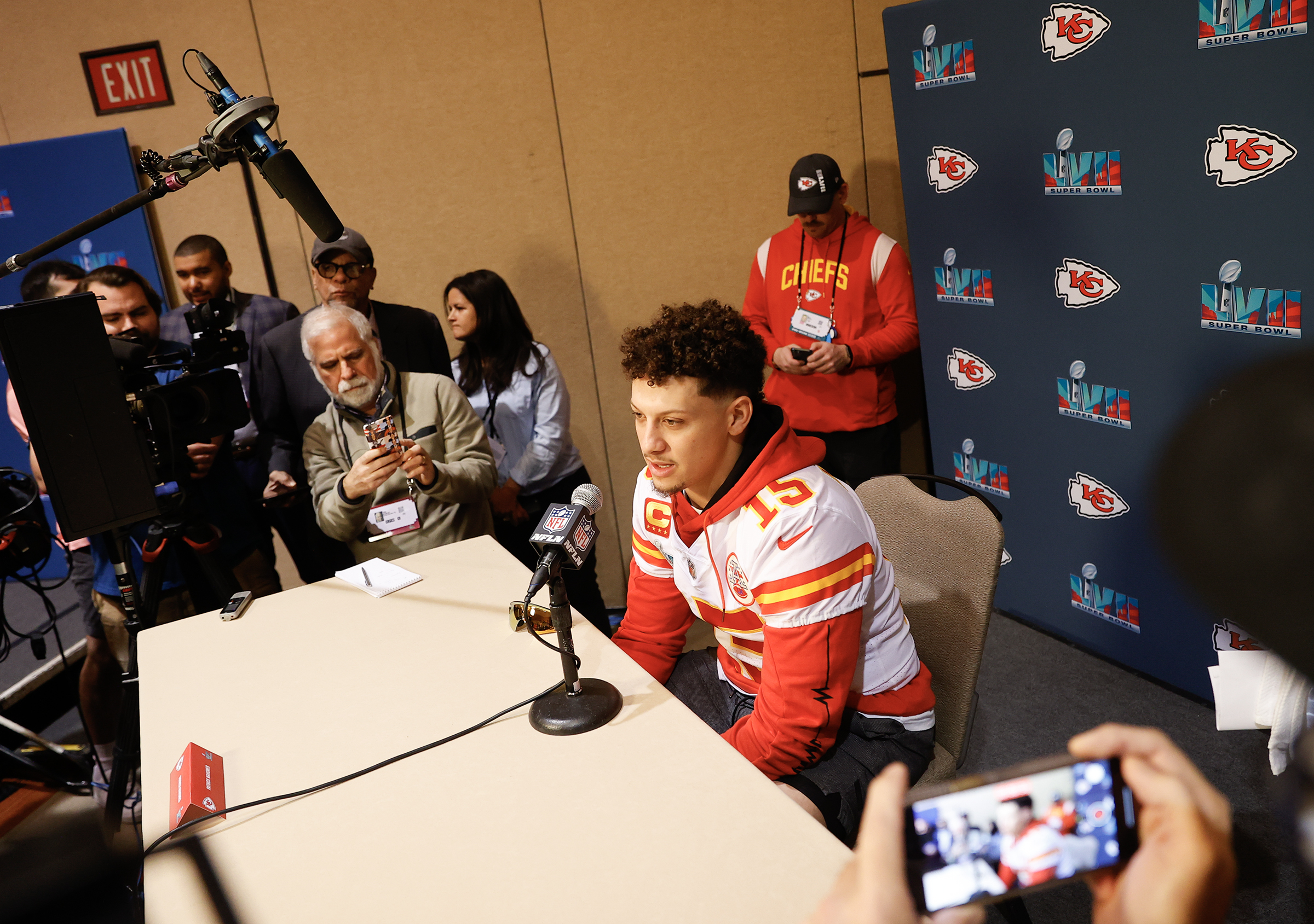 Patrick Mahomes can't be beaten in Super Bowl LVII if he dreams of
