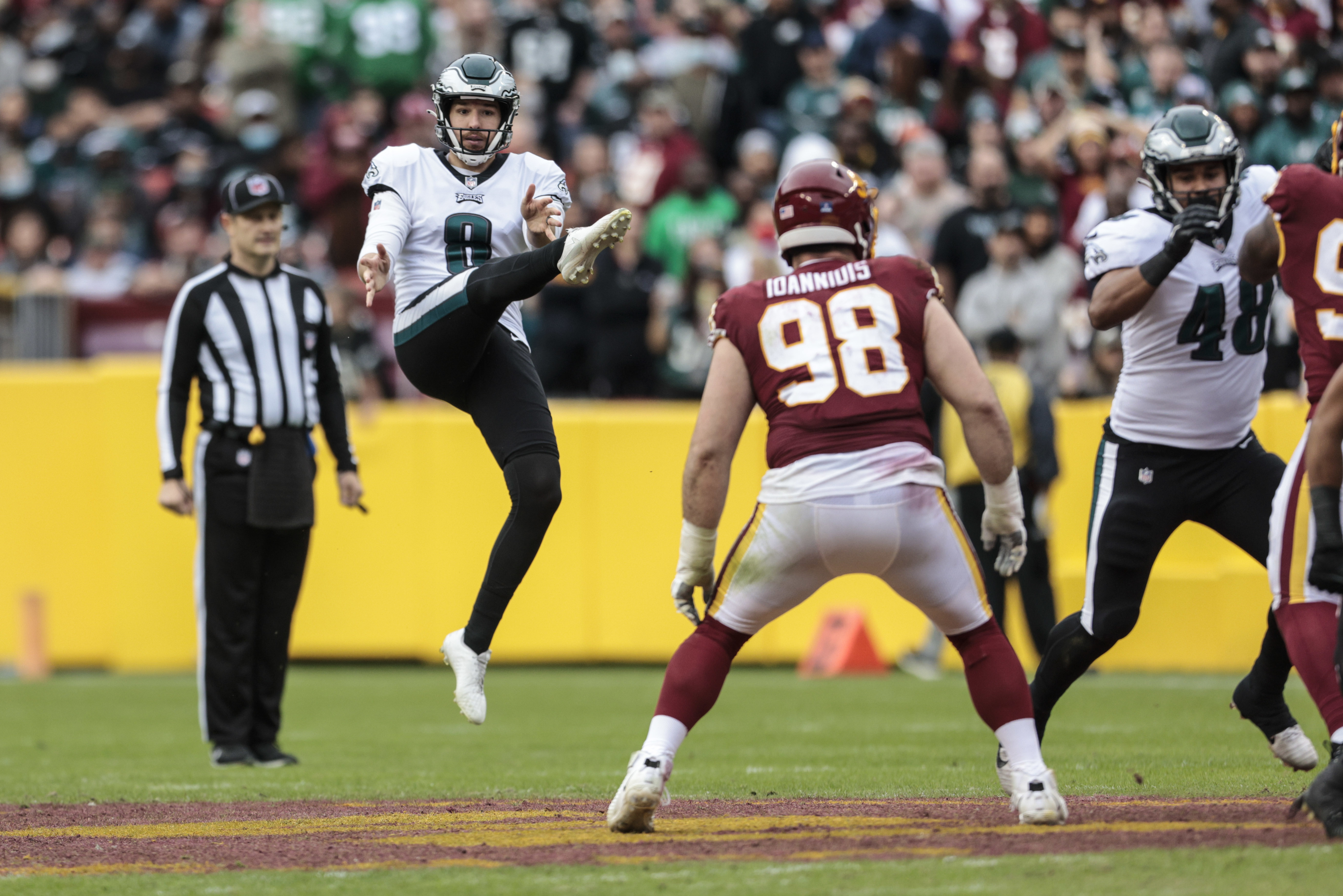 Philadelphia Eagles beat Washington Football Team, 20-16 — NFL, Week 17