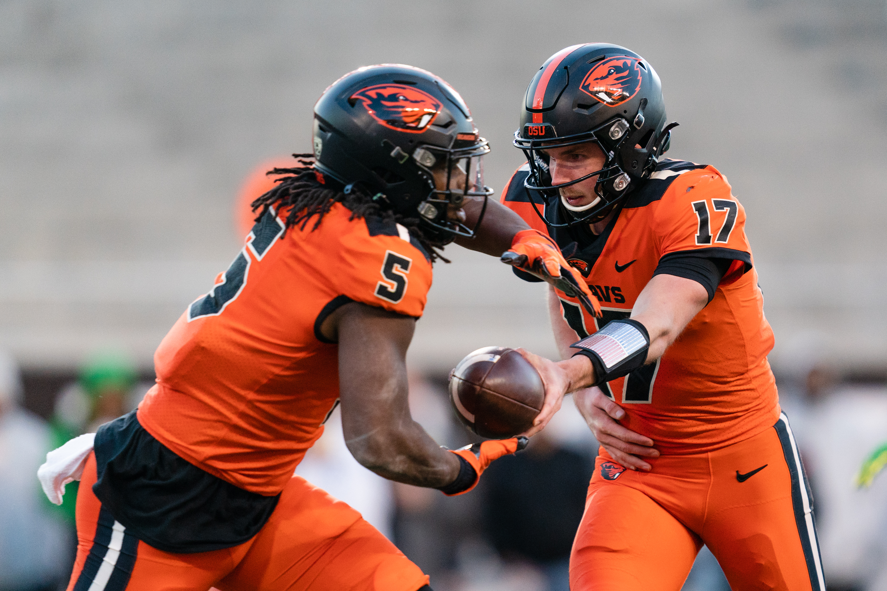 Las Vegas Bowl Odds & Pick: Bet on Florida vs. Oregon State