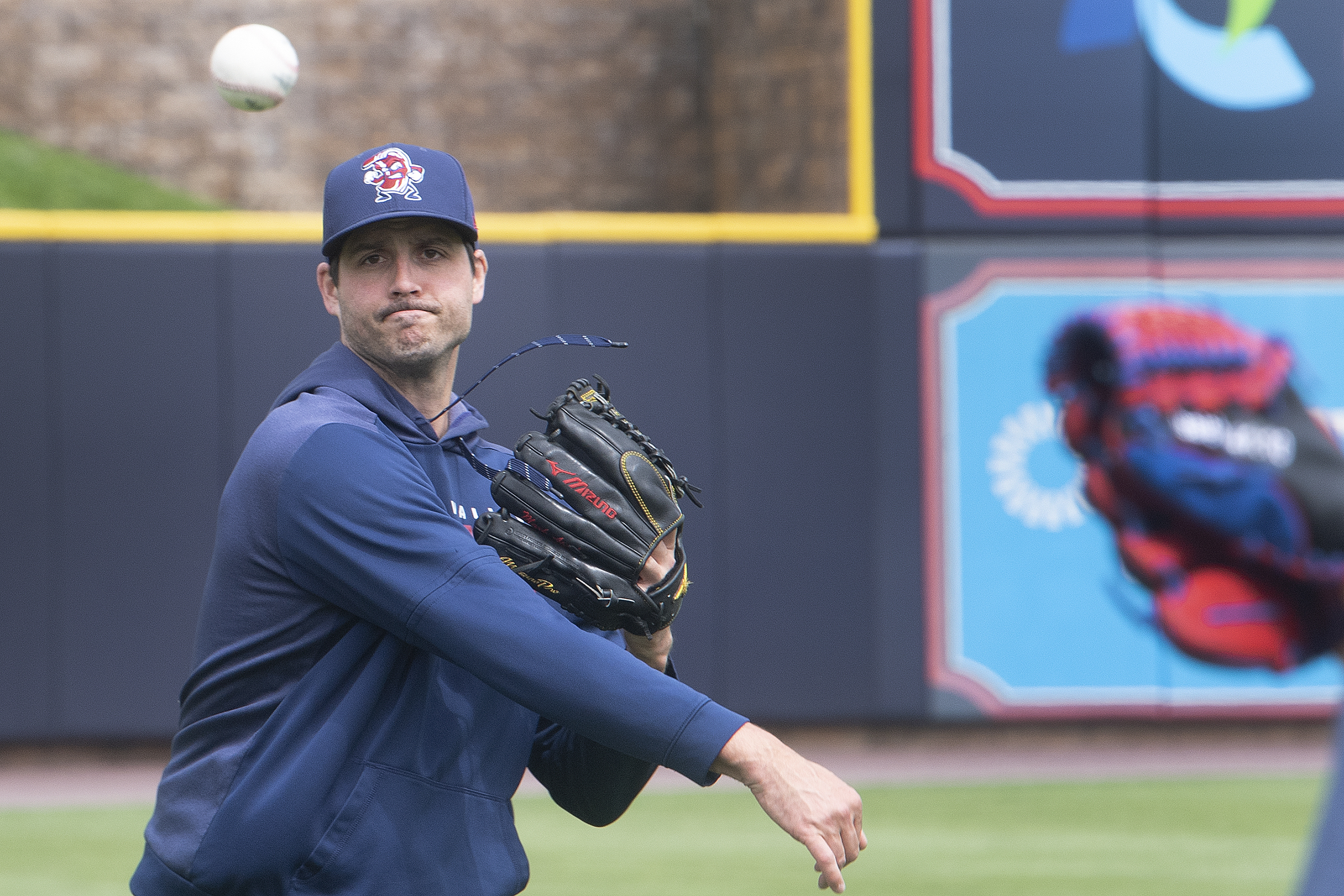 Former No. 1 pick Mark Appel makes MLB debut nine years after being drafted, Sports