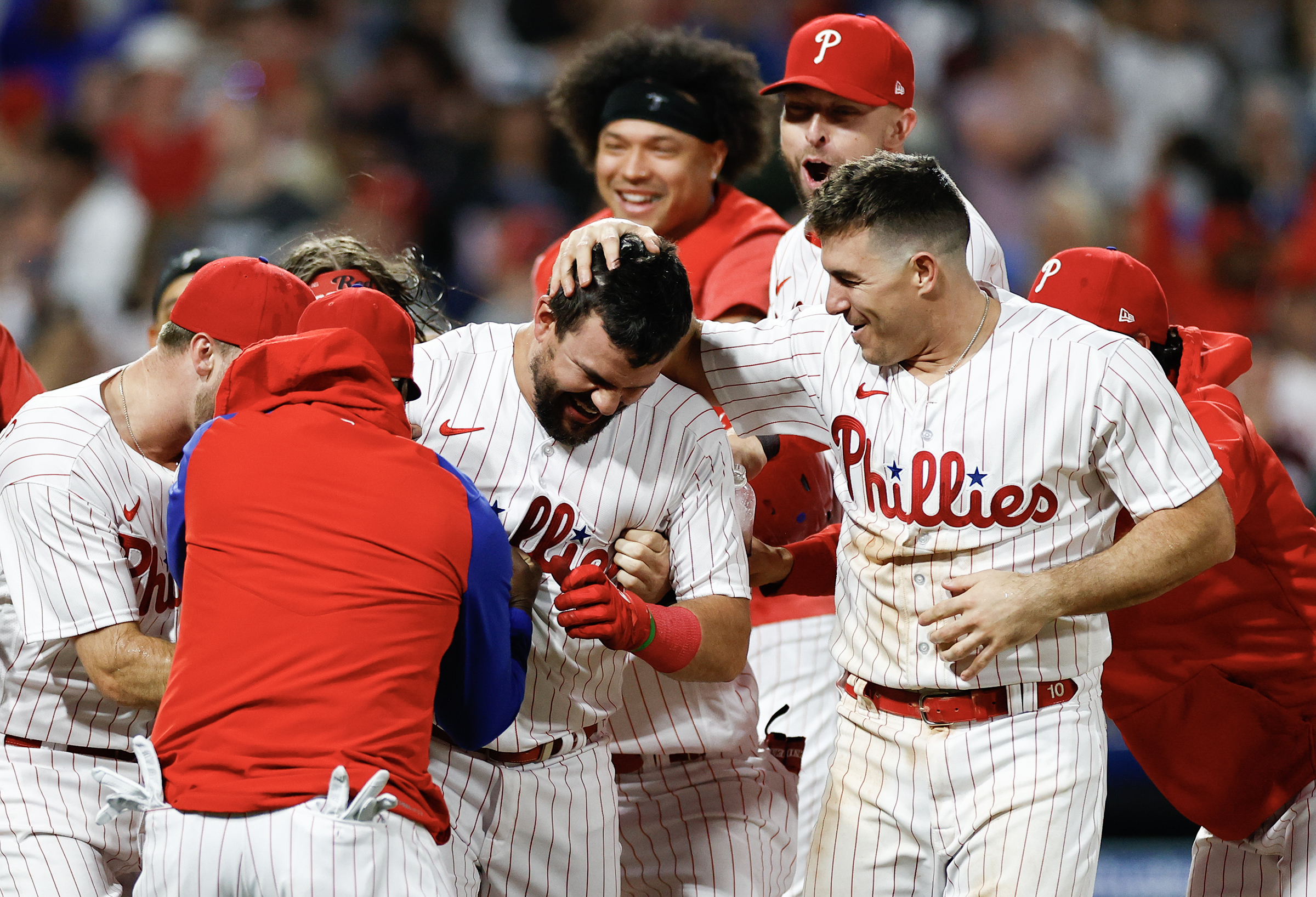 After BP against Yankees' legend, Phillies' Kyle Schwarber belted walk-off  HR vs. Dodgers 