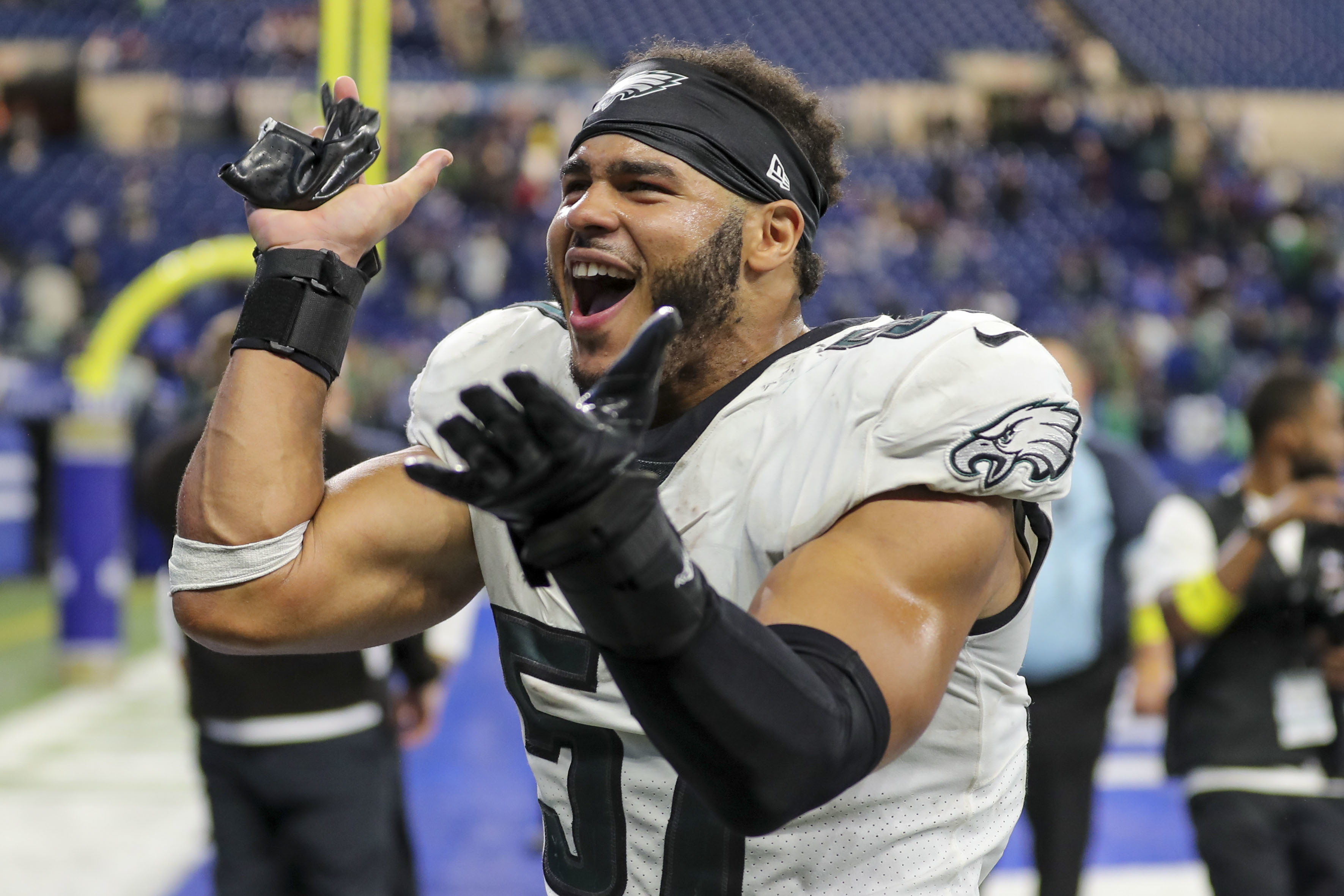 Philadelphia Eagles defensive tackle Ndamukong Suh (74) celebrates