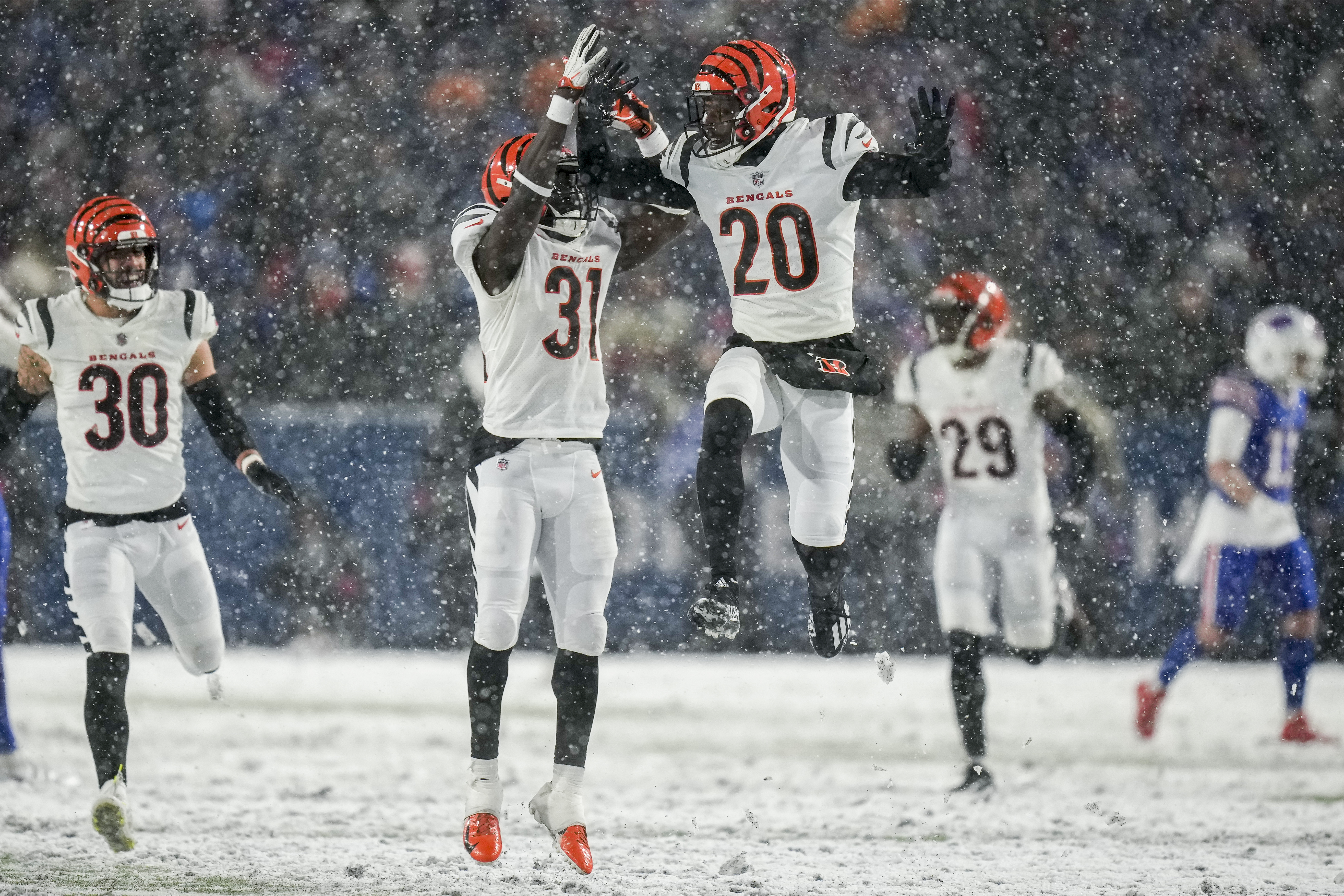 Bengals stun Chiefs with furious rally as they advance to Super Bowl