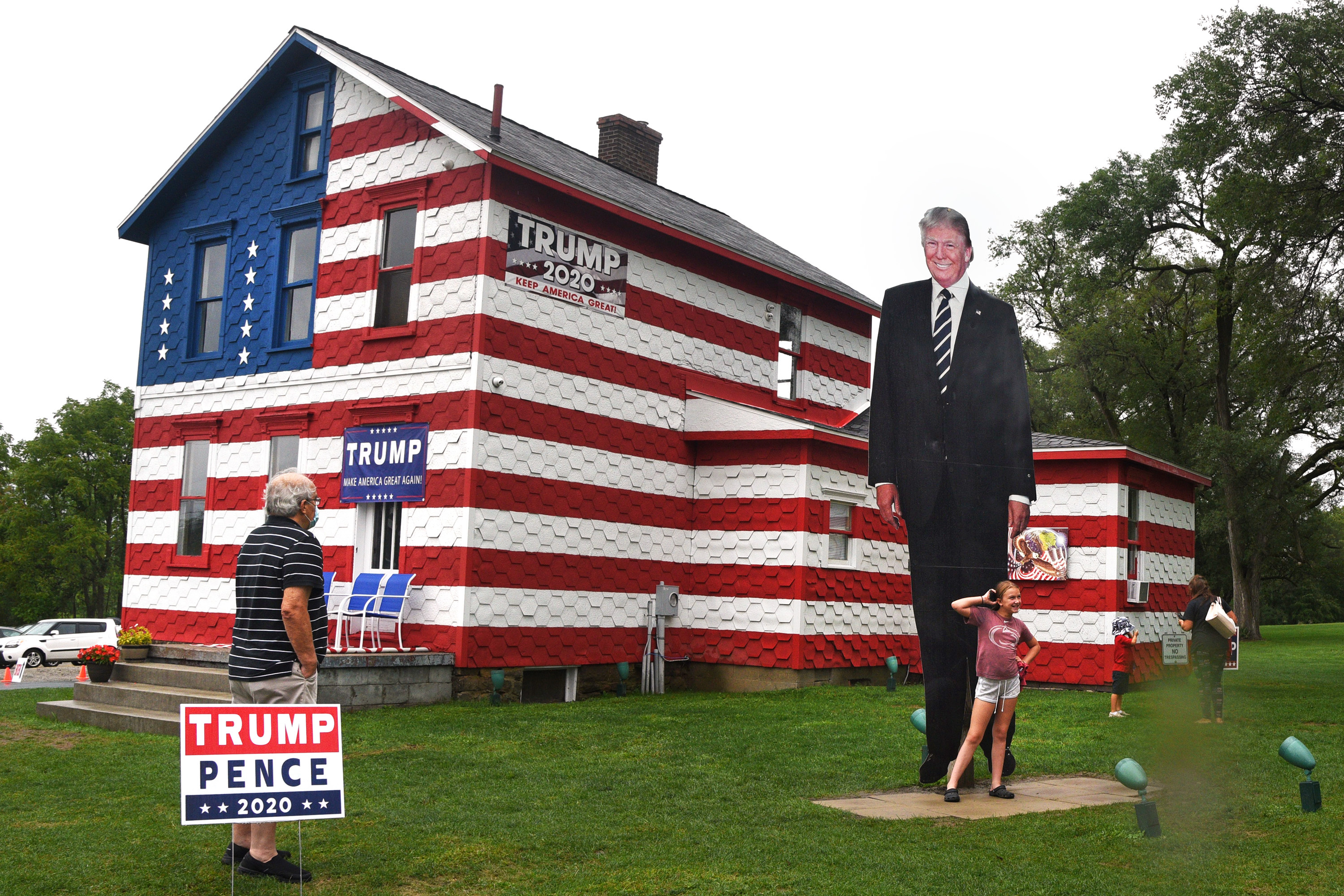 Donald Trump rallies in Westmoreland County, Pa., as Biden visits Kenosha