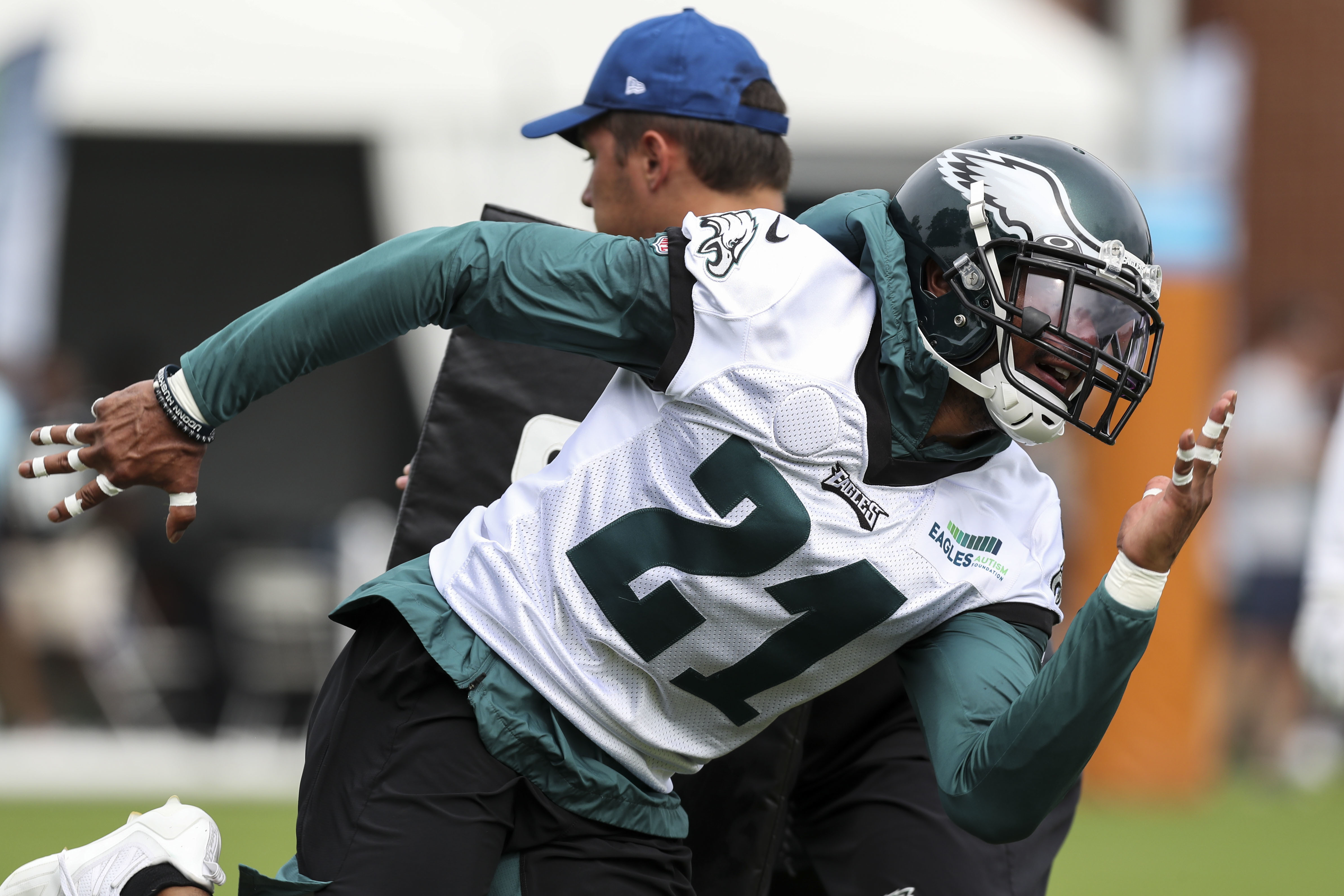 Eagles' Nick Sirianni discusses quarterback depth chart after Joe Flacco  trade