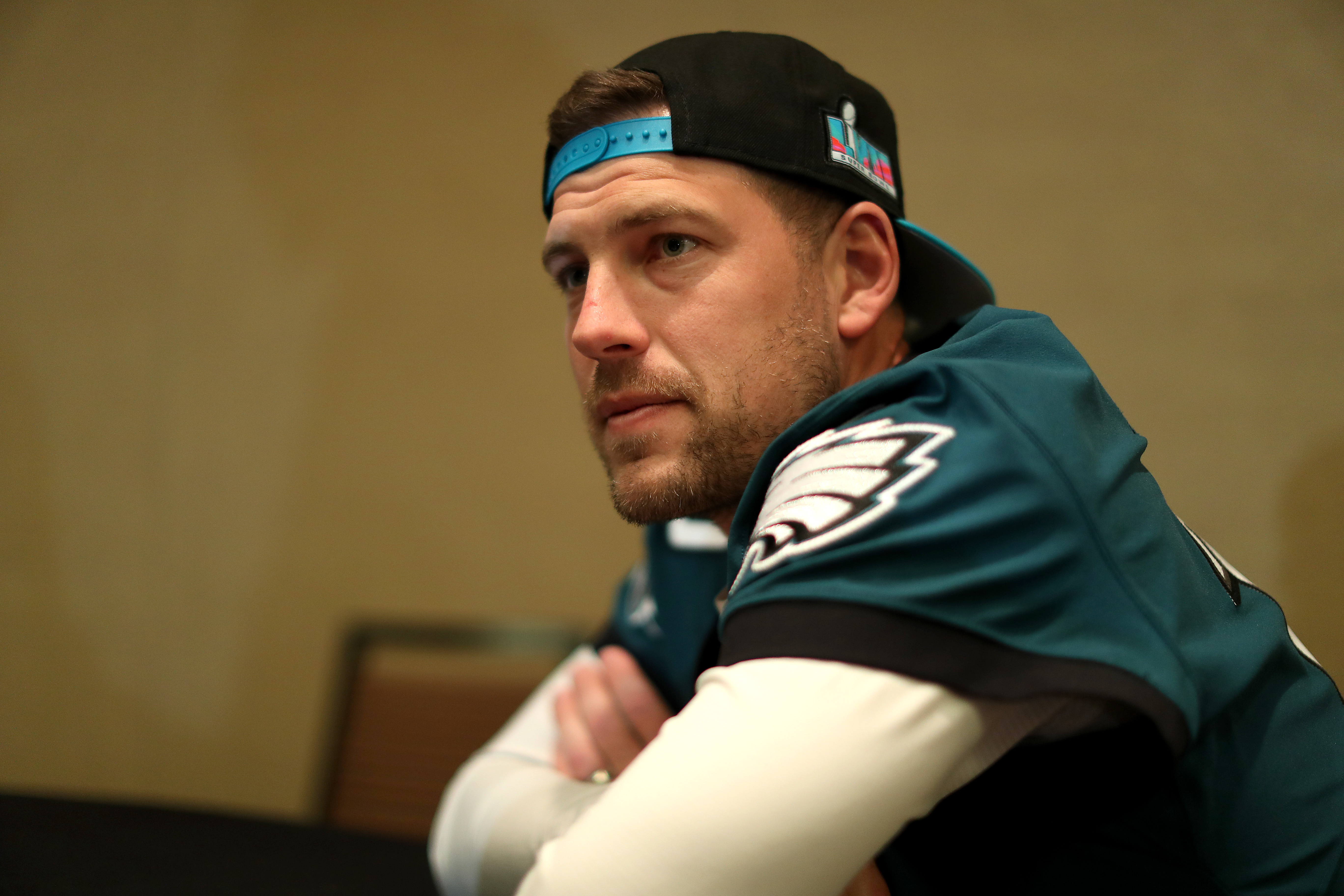 Assistant coach Autumn Lockwood of the Philadelphia Eagles watches  Nieuwsfoto's - Getty Images