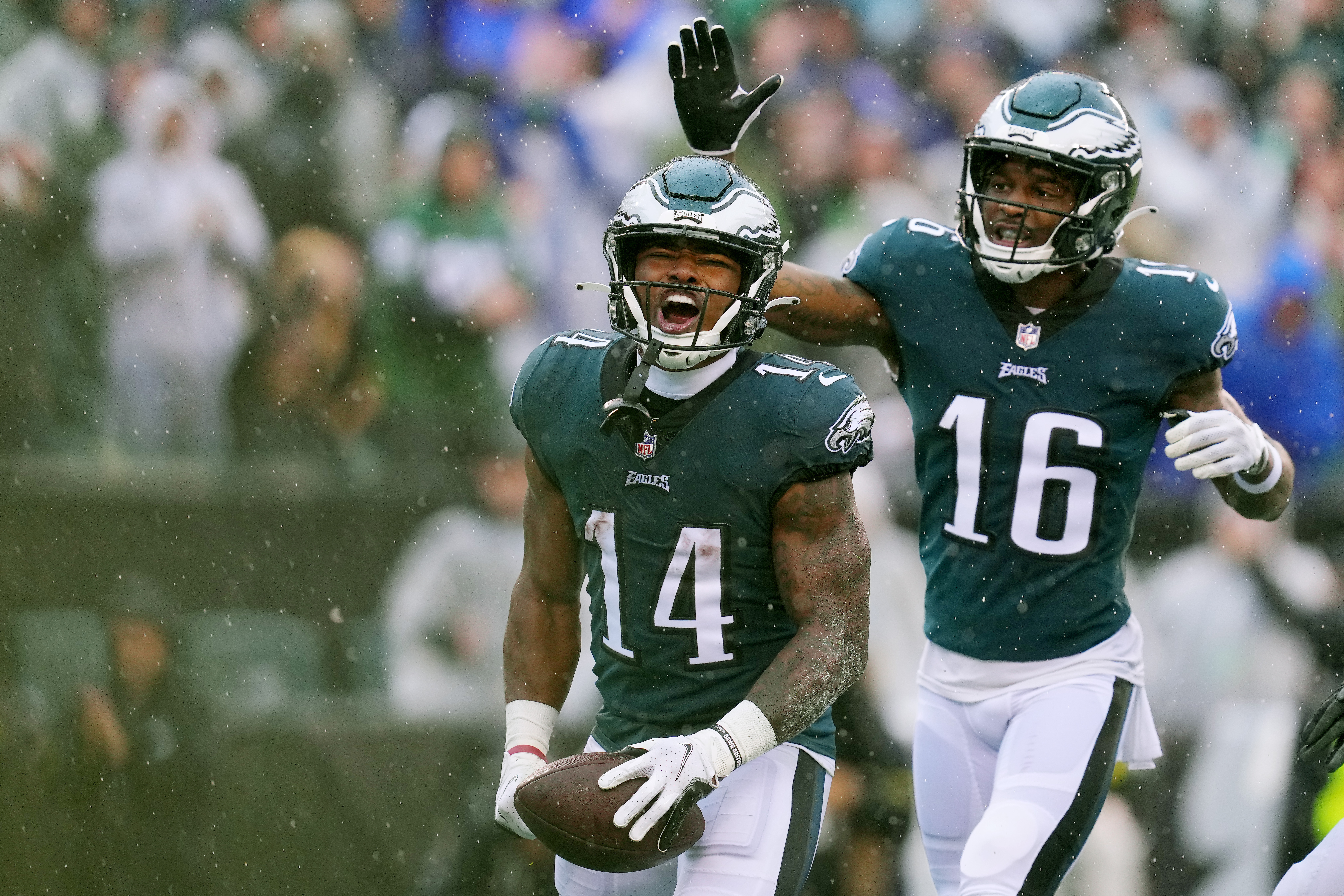 NFL Week 8 survivor pool picks, predictions: Fly with the unbeaten Eagles